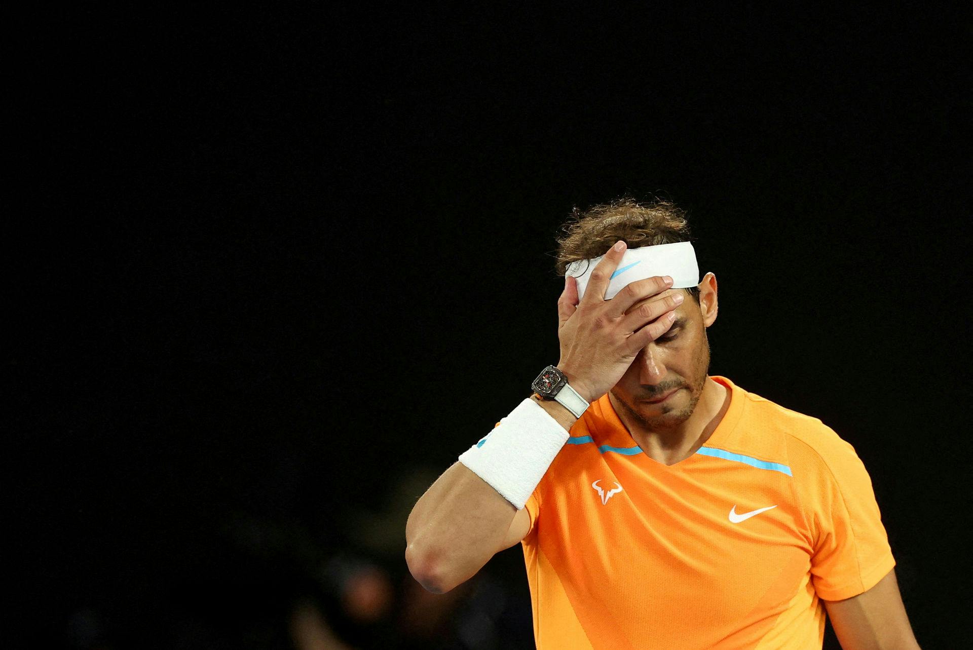 Rafael Nadal må udskyde sit comeback, der ellers var planlagt i Monte Carlo.