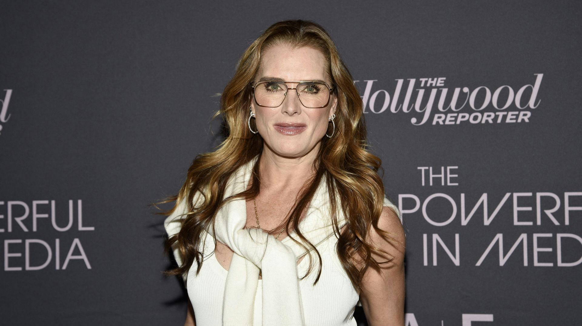 En gammel artikel om Brooke Shields er dukket op til overfladen, hvor hun blandt andet bliver beskrevet som en "skøge" og en "fantasi" for mænd.