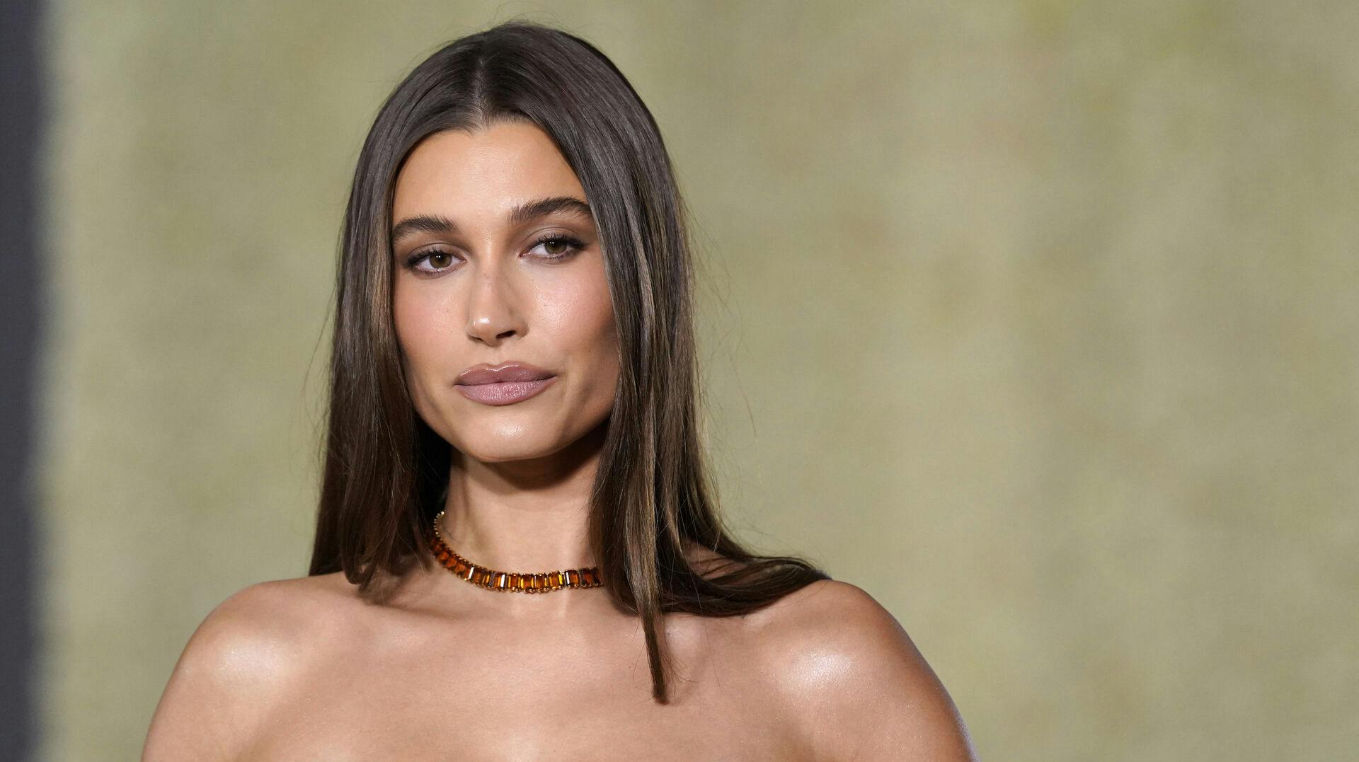 Hailey Bieber står bag hudplejeserien "Rhode". 