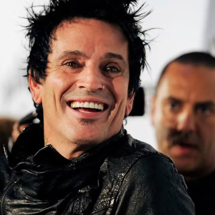 Der er efterhånden snart ikke det, som offentligheden ikke ved om Tommy Lees penis.