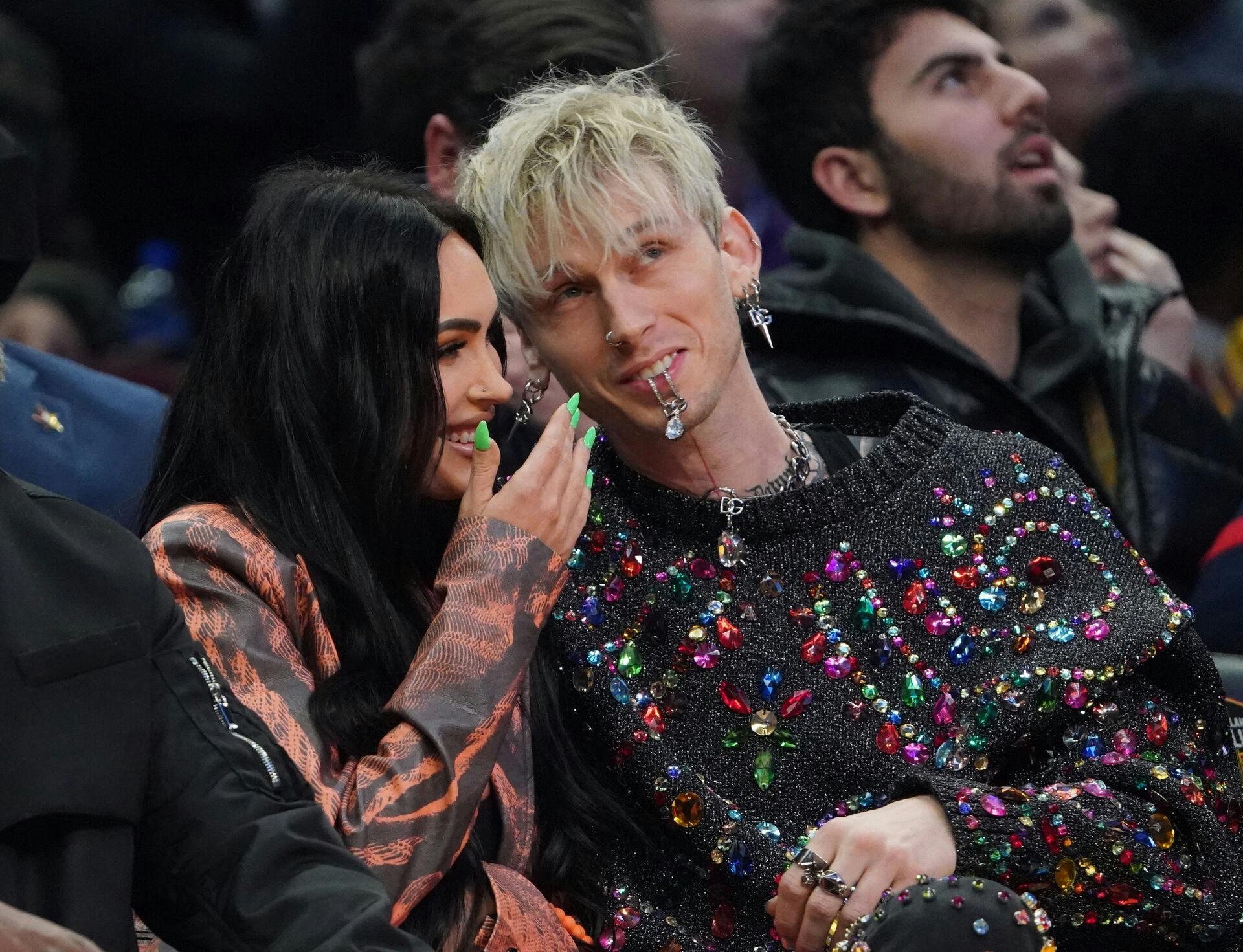 Machine Gun Kelly og Megan Fox fotograferet for et siden, dengang alt stadig var fryd og gammen mellem dem.
