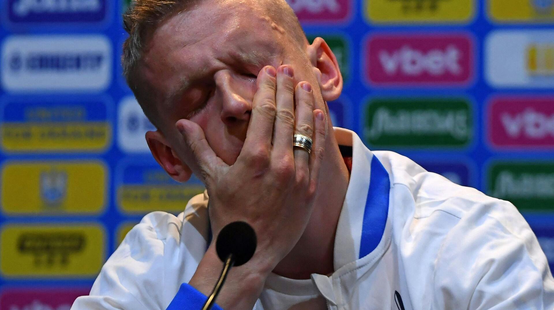 Oleksandr Zinchenko var ikke tilfreds med måden som han i første omgang frierede til sin kone på. Det fortæller han i et interview med "Footballers Lives".