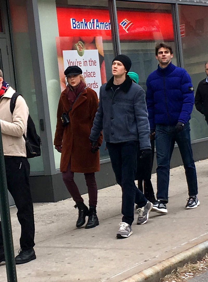 Forholdet til Joe Alwyn har været det længste 33-årige "Blad Blood"-sangerinde har haft, som offentligheden kender til. 