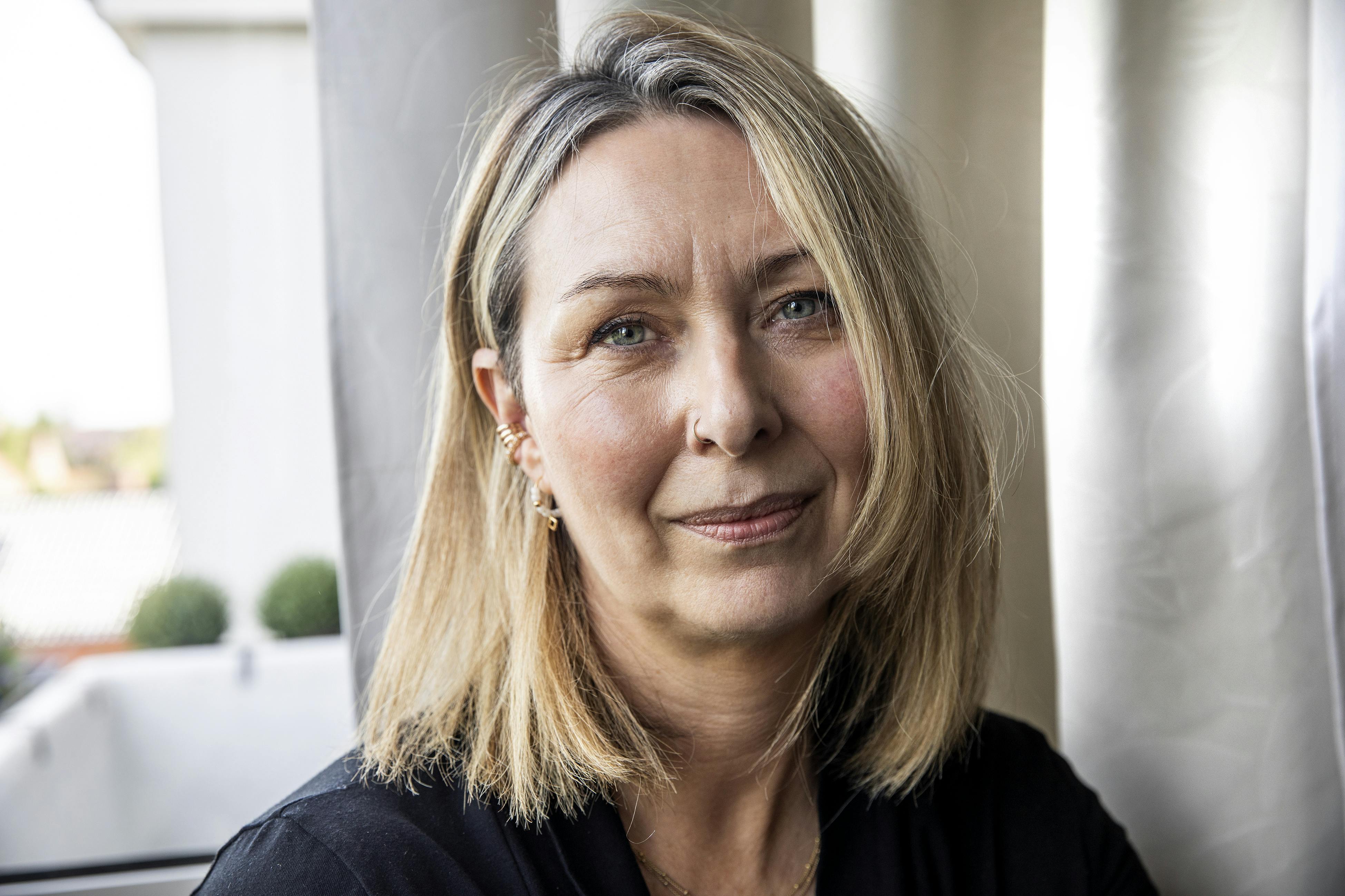 Mary-Ann og Sidney var ikke kærester, da han døde. Men hun er glad for, at danskerne nu får et mere helstøbt billede af den mand, hun elskede så inderligt.&nbsp;
