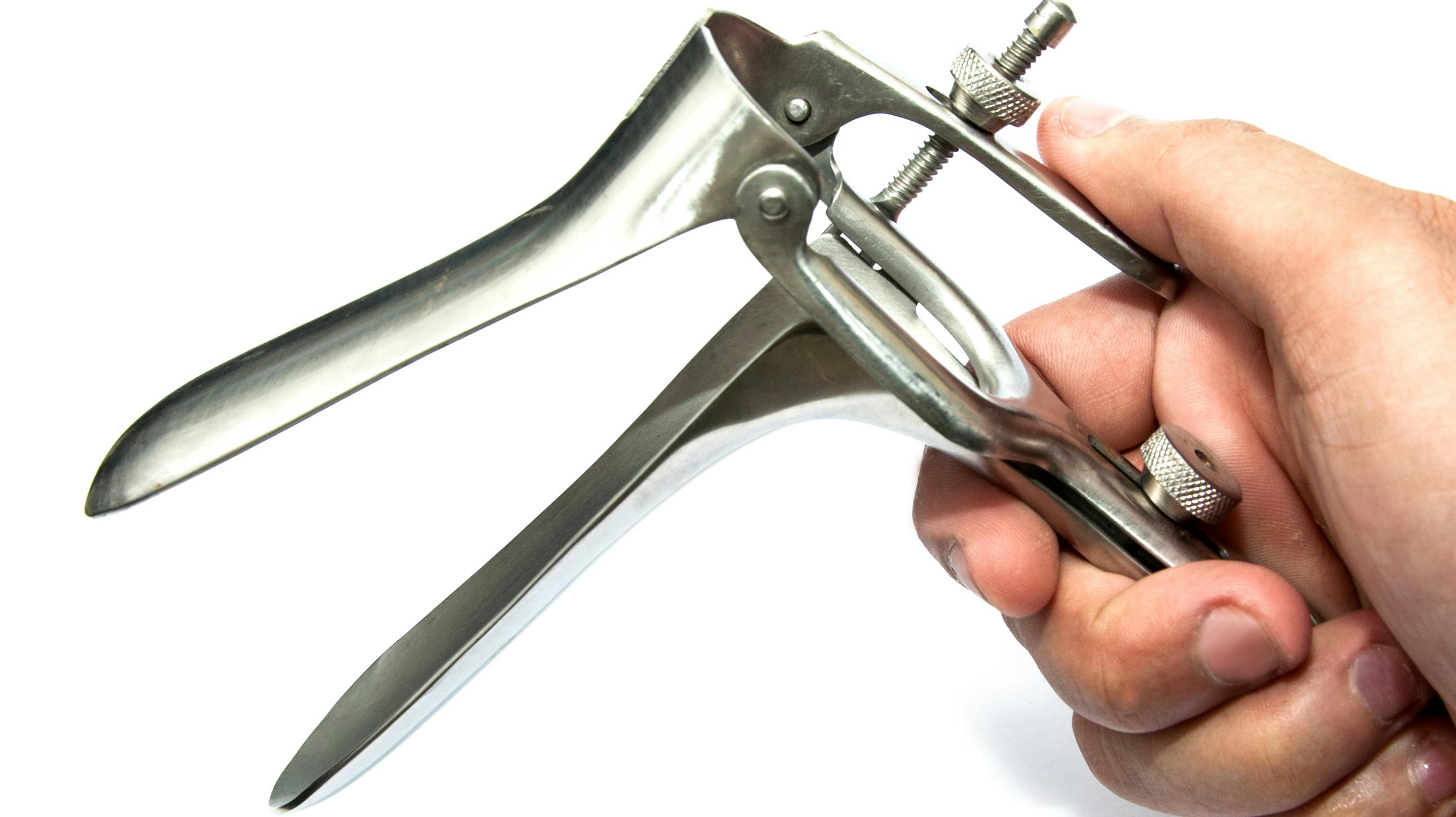 En gynækolog fandt noget oppe i en kvindes underliv, som han aldrig havde fundet før.