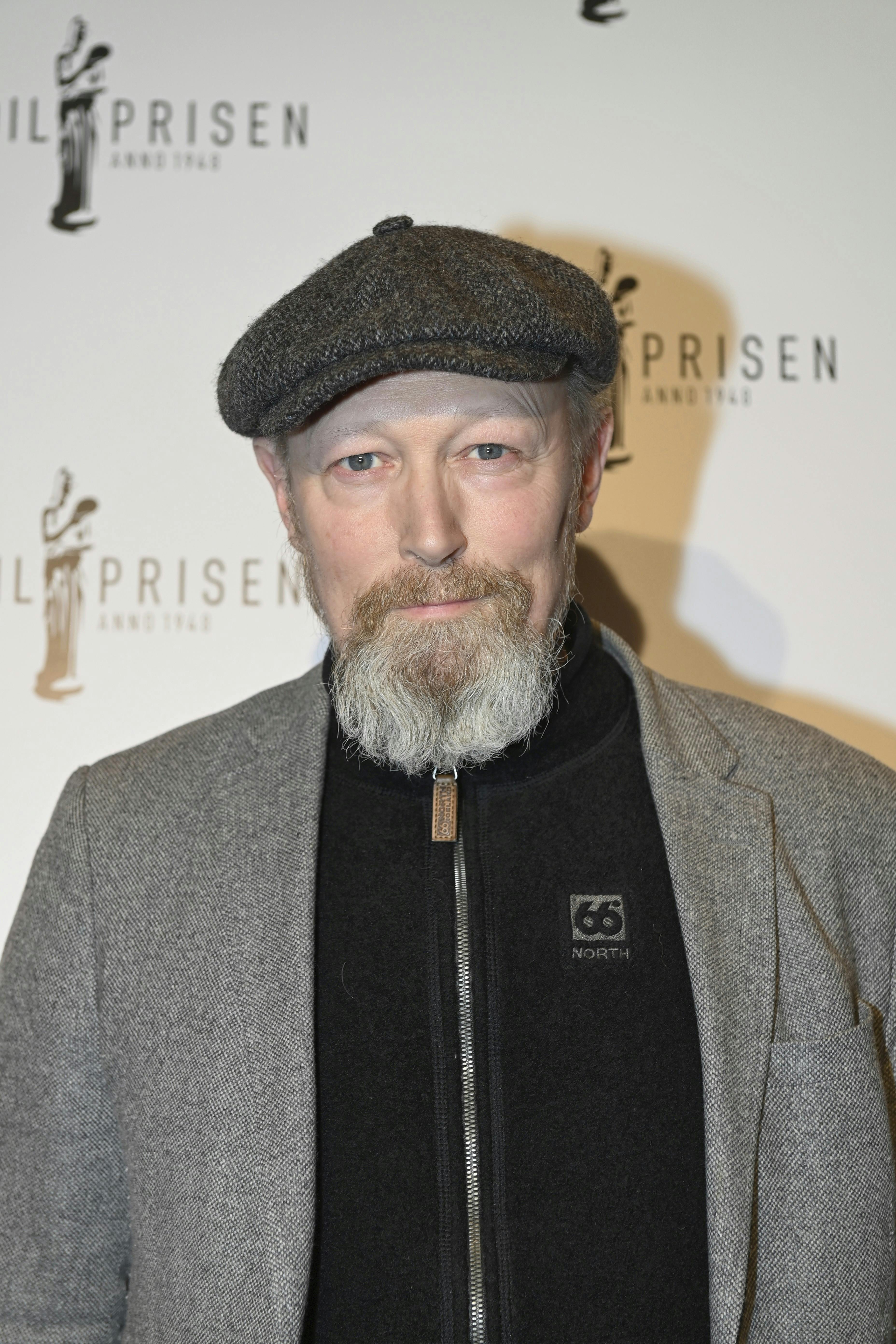 Lars Mikkelsen