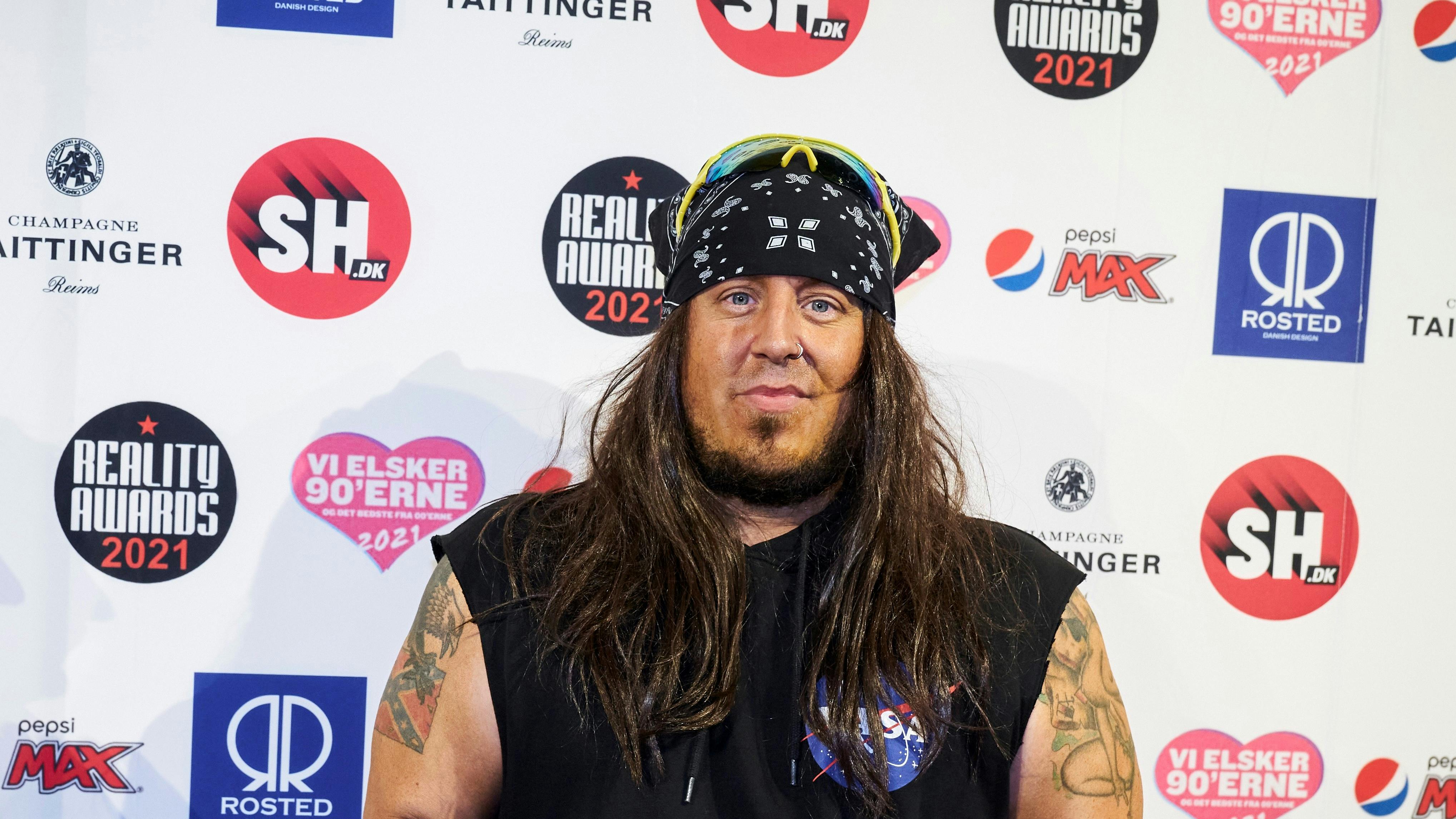 Sidney Lee gik bort den 16. maj 2022.