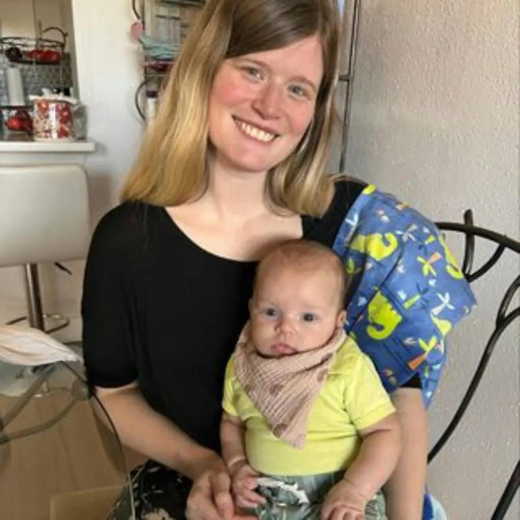 Amerikanske medier har fået fingrene i dette Instagram-billede af Olivia Gross, som altså er mor til Bartise Bowdens søn.
