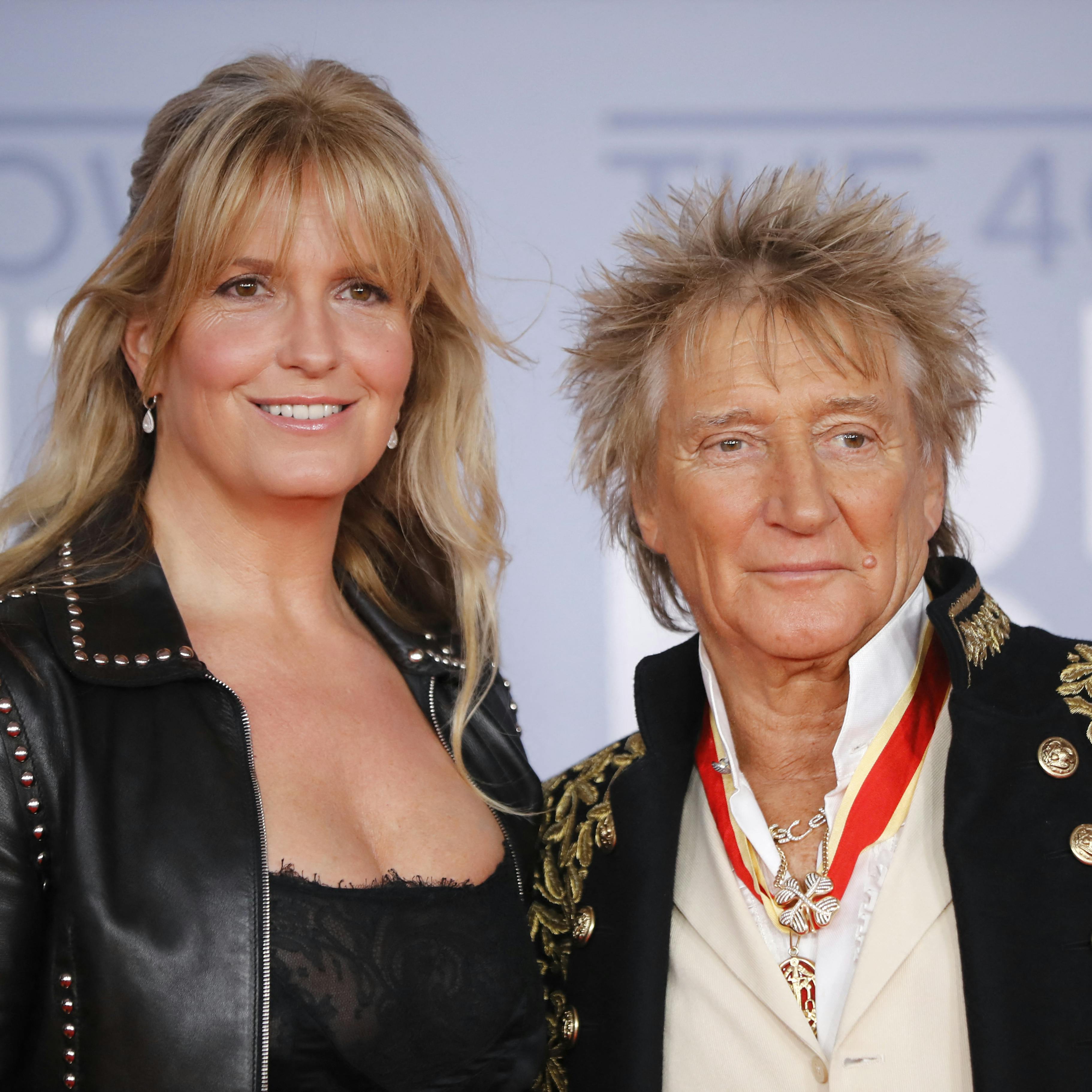 Sir Rod Stewart med hustruen Penny 