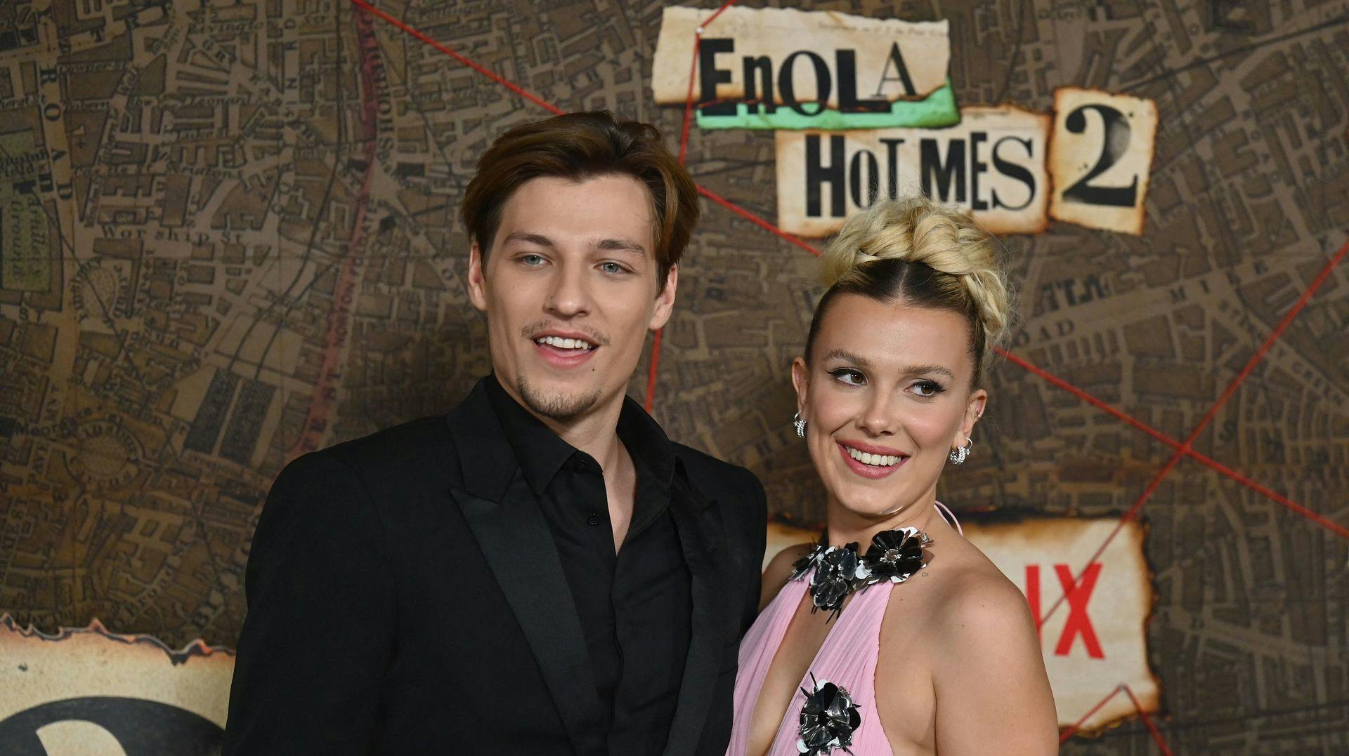 Det har skabt røre, at 19-årige Millie Bobby Brown er blevet forlovet med kendissønnen Jake Bongiovi.