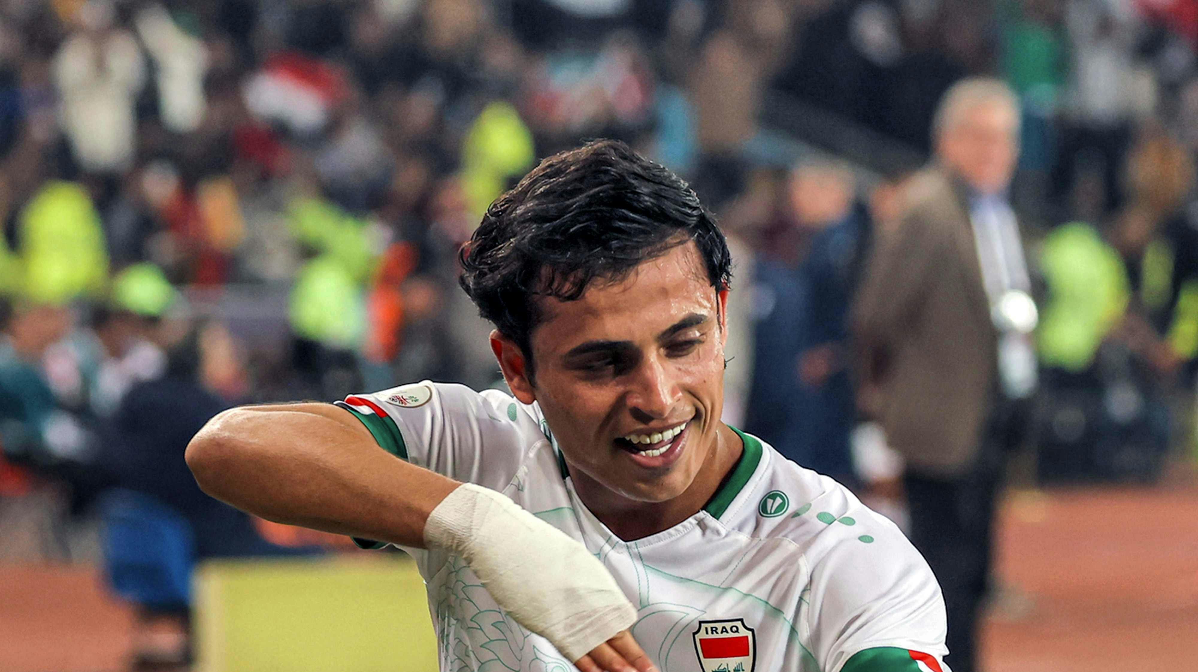 Ibrahim Bayesh kommer ikke til at juble over scoringer de næste to år.
