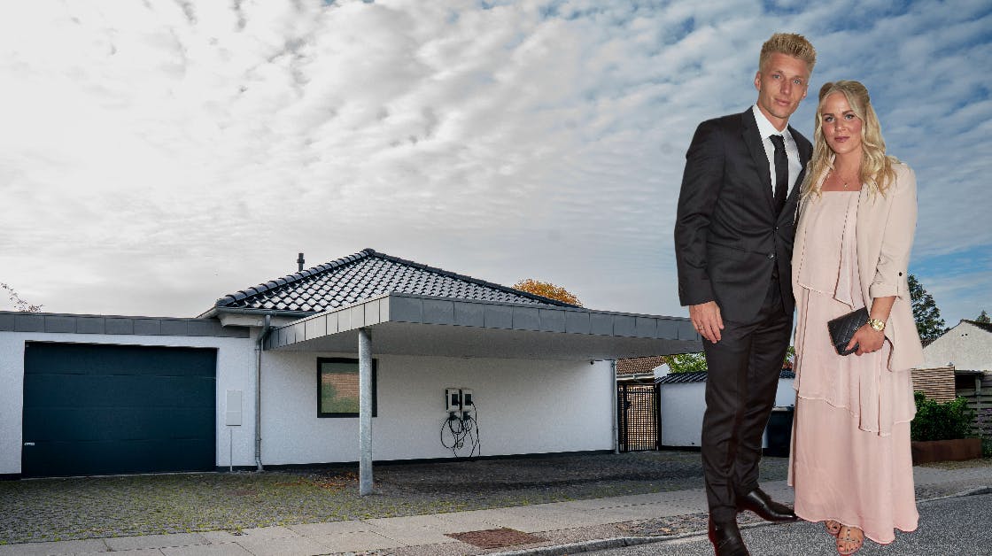 Daniel og Mia Wass flyttede allerede 17. februar i år ind i huset her, som de har betalt over 10 millioner kroner for. Det skete dog samtidig med, at deres daværende hus var blevet solgt for en god pris.