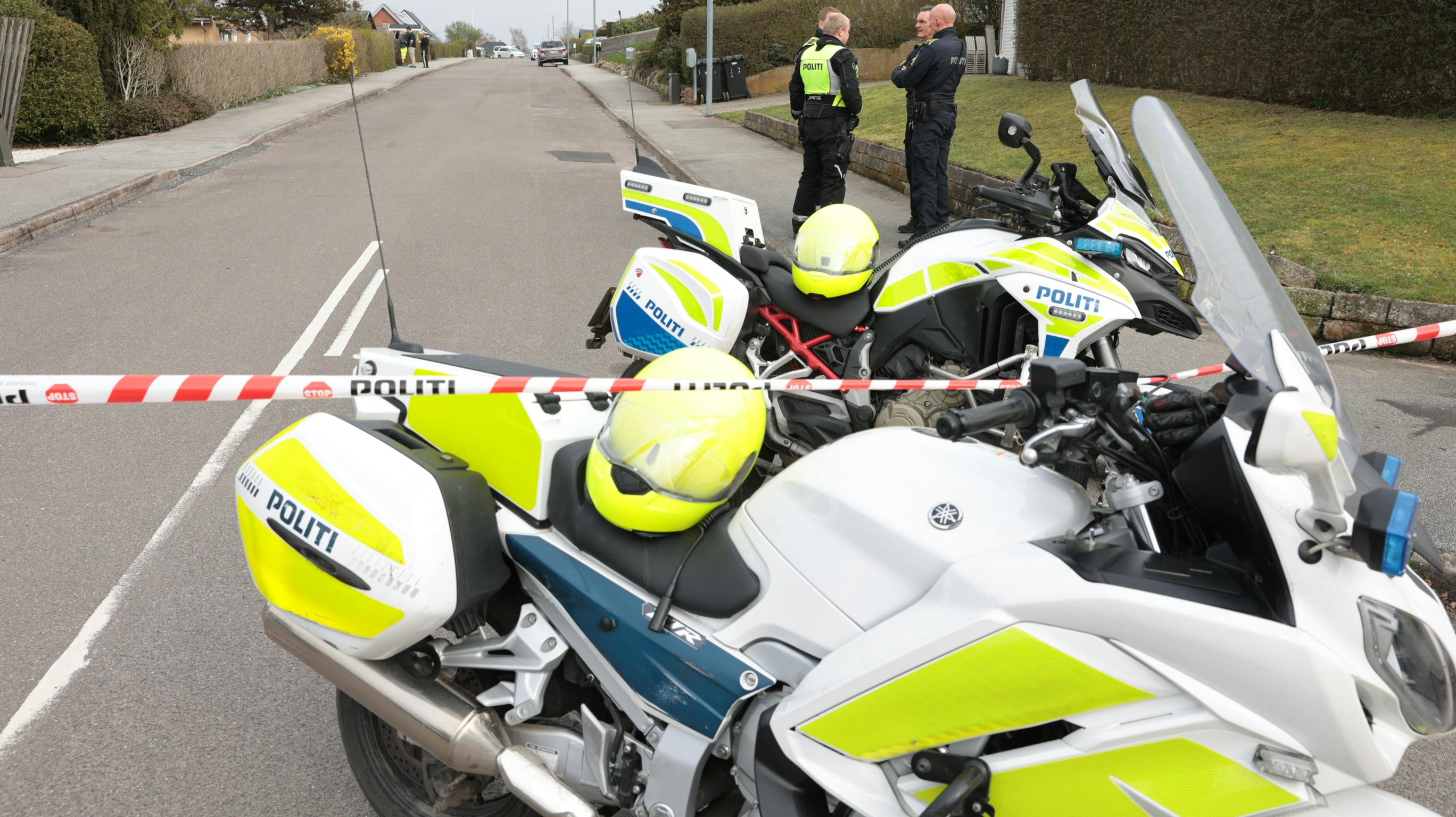 Politiet arbejder nu på en ny adresse, efter pigen blev fundet i live.
