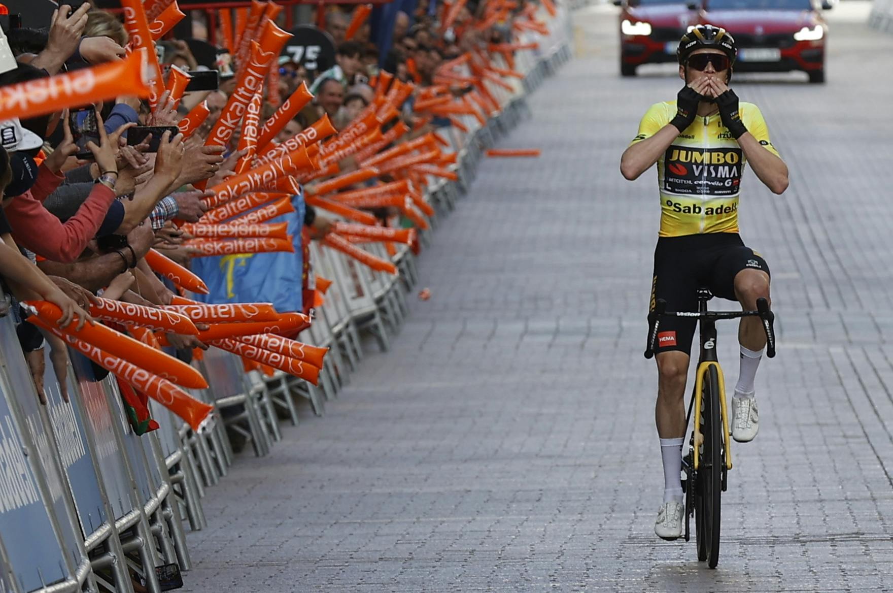 Jonas Vingegaard dominerede Baskerlandet Rundt og smadrede konkurrenterne.