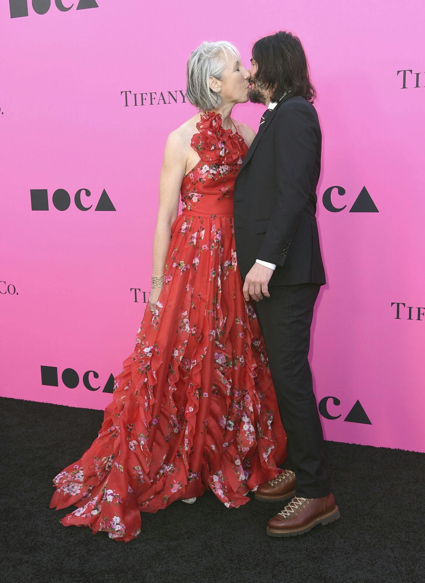 Alexandra Grant og Keanu Reeves holdt ikke tilbage på mundvandet forleden.
