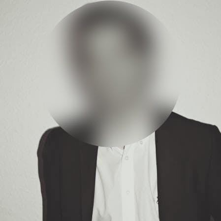 Denne 32-årige mand er sigtet for at have frihedsberøvet og begået seksuelle krænkelser mod 13-årig.