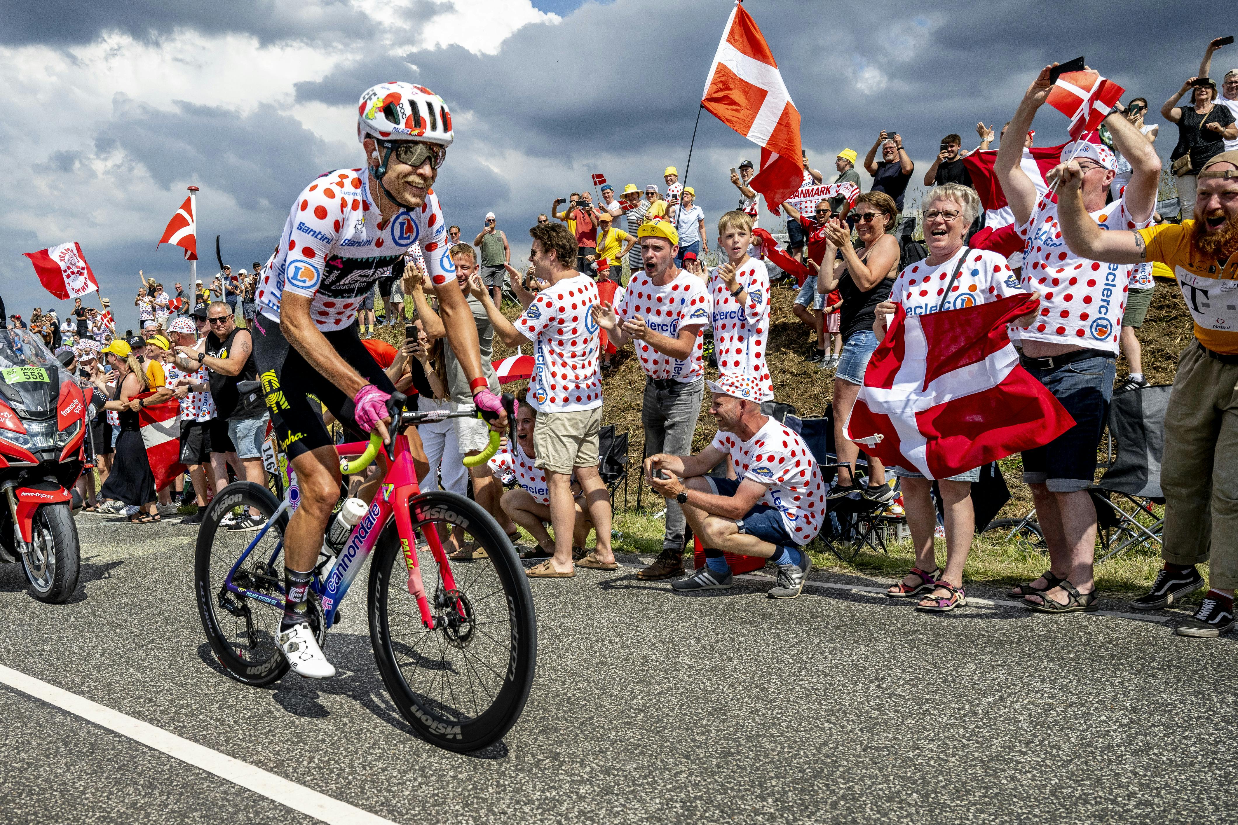 Sidst der var World Tour-løb i Danmark, var da Tour de France startede i København i 2022. Der var danskerne ellevilde for at se cykelløb.