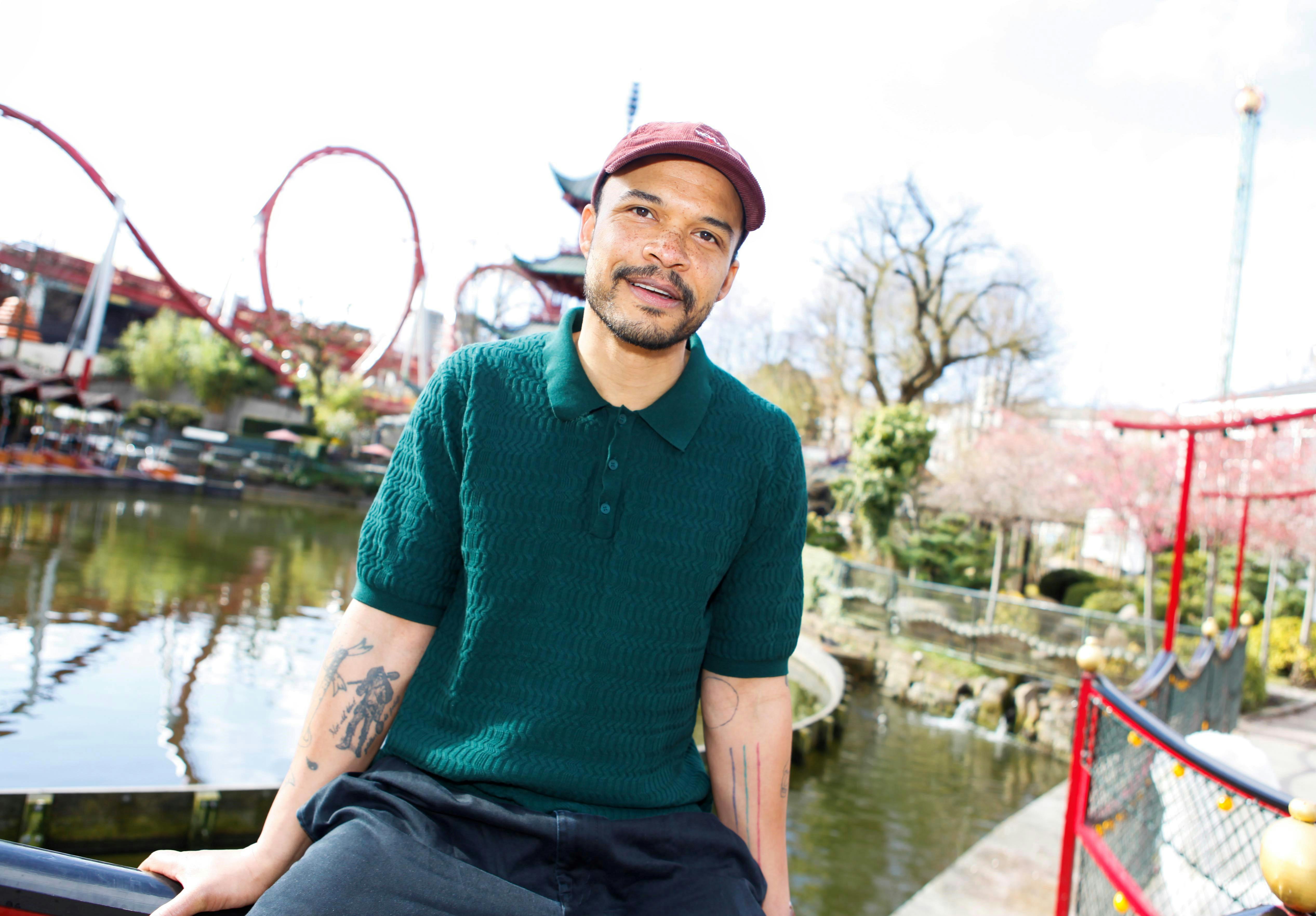 Shaka Lovesless indtager sammen med Joey Moe Plænen i Tivoli fredag den 21. april klokken 22.00.