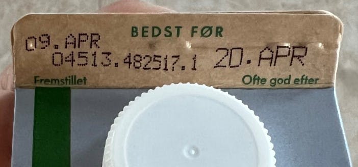 Thise Mejeri tilbagekalder i øjeblikket flere parti skummet- og minimælk, da det kan smage surt.