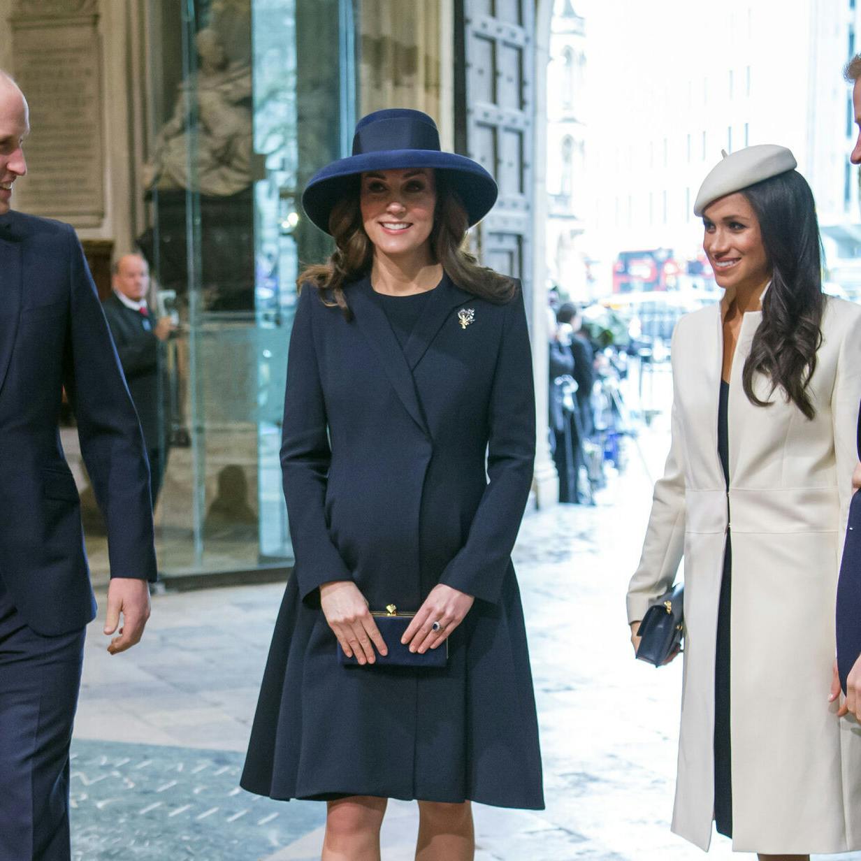 Prins Wililam og prinsesse Kate har delt et særligt billede, men noget mangler.