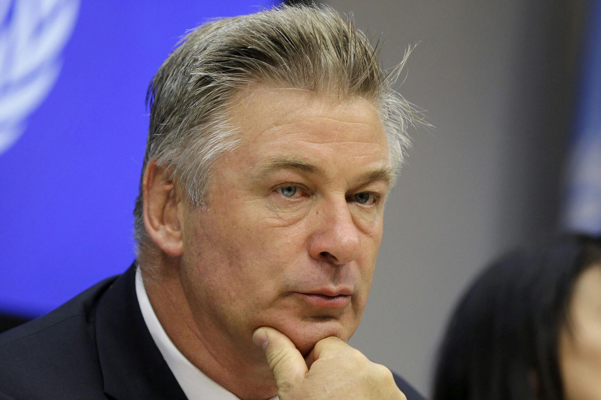 Anklagemyndigheden i den amerikanske delstat New Mexico bekræfter, at den dropper anklagerne om uagtsomt manddrab mod skuespilleren Alec Baldwin.