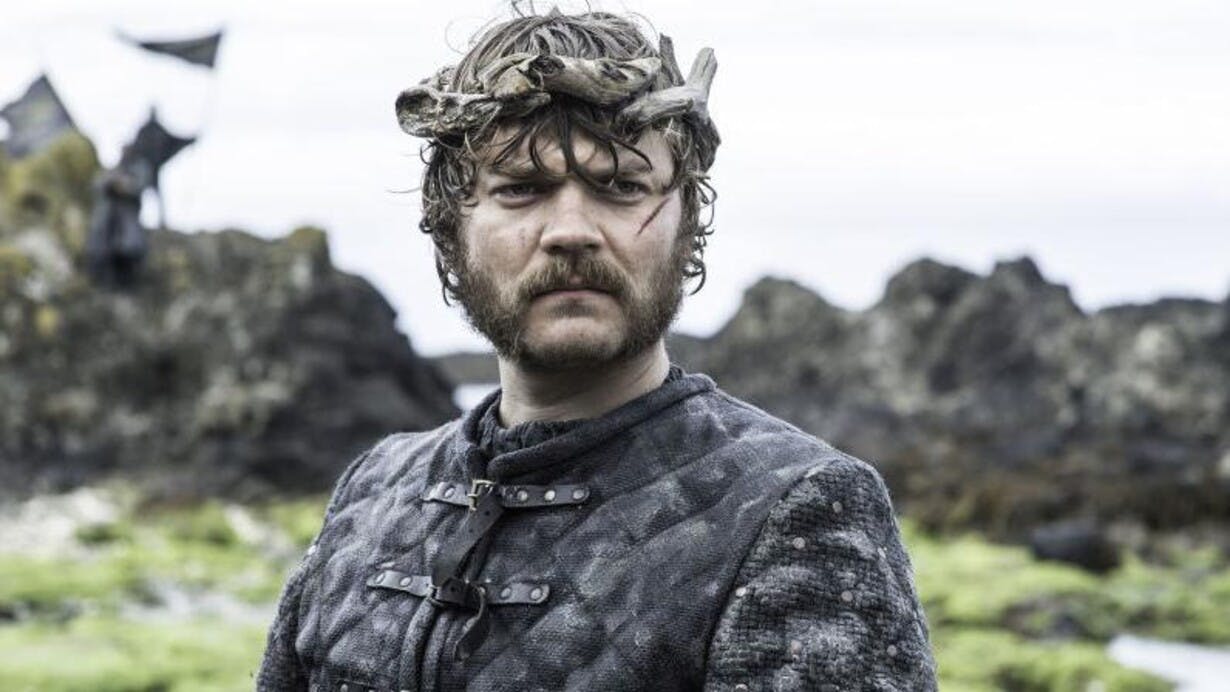Pilou Asbæk har tidligere spillet rollen som Euron Greyjoy i sæson seks, syv og otte af "Game of Thrones". 