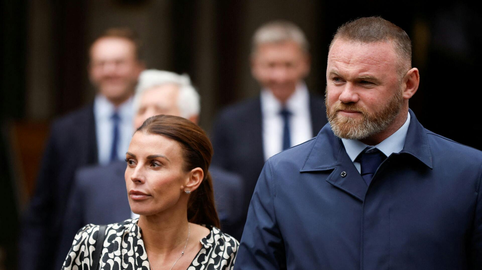 Wayne Rooney og Coleen Rooney har til juni været gift i 15 år på trods af utallige episoder med utroskab og alkoholproblemer fra Wayne Rooneys side. Til sommer vil de fejre jubilæet med en fornyelse af deres bryllupsløfter til et bryllup nummer to.