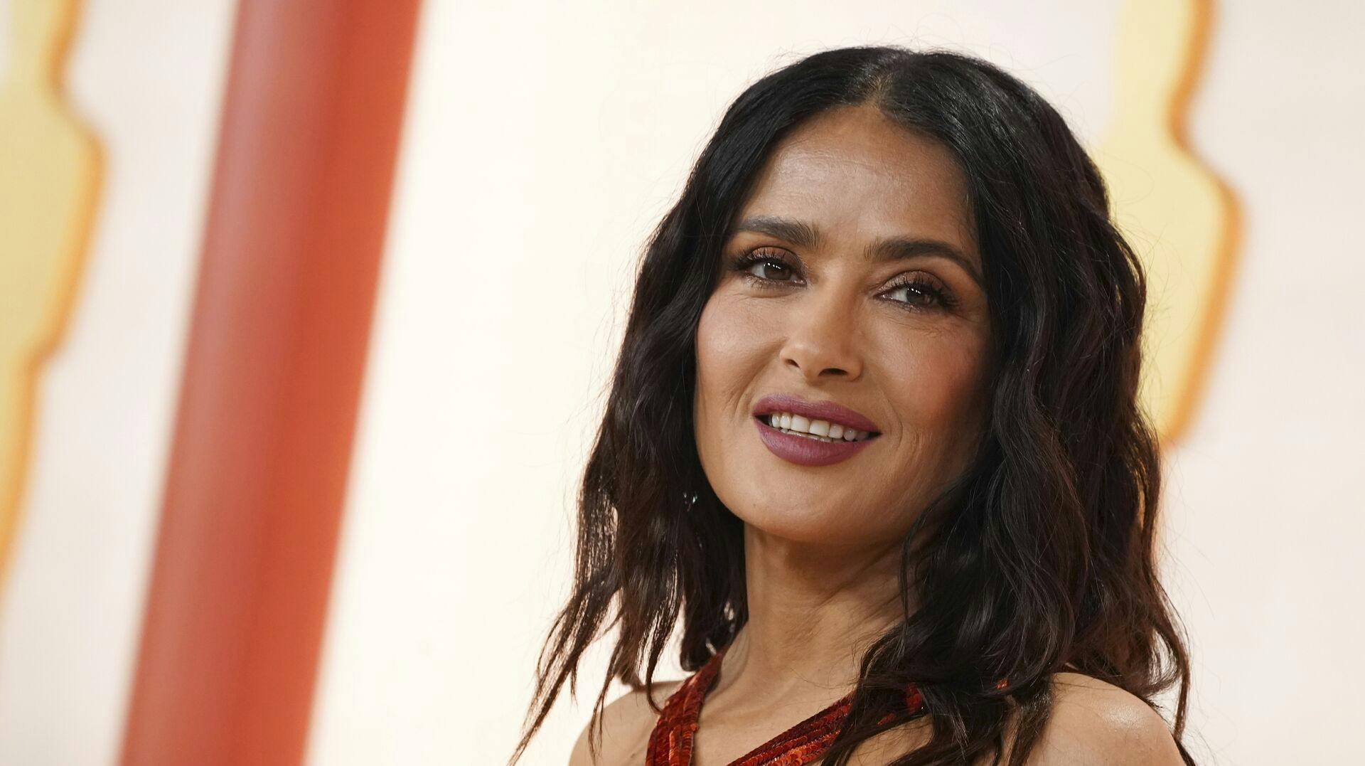 Salma Hayek har endnu en gang imponeret sin fans.