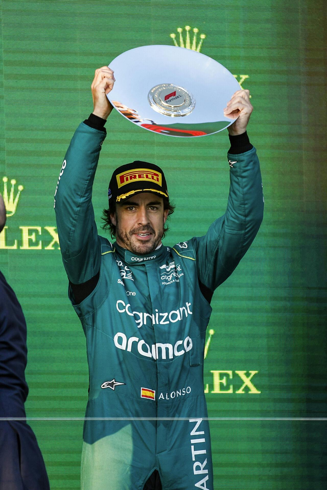 Er Fernando Alonso blevet vild med Taylor Swift?
