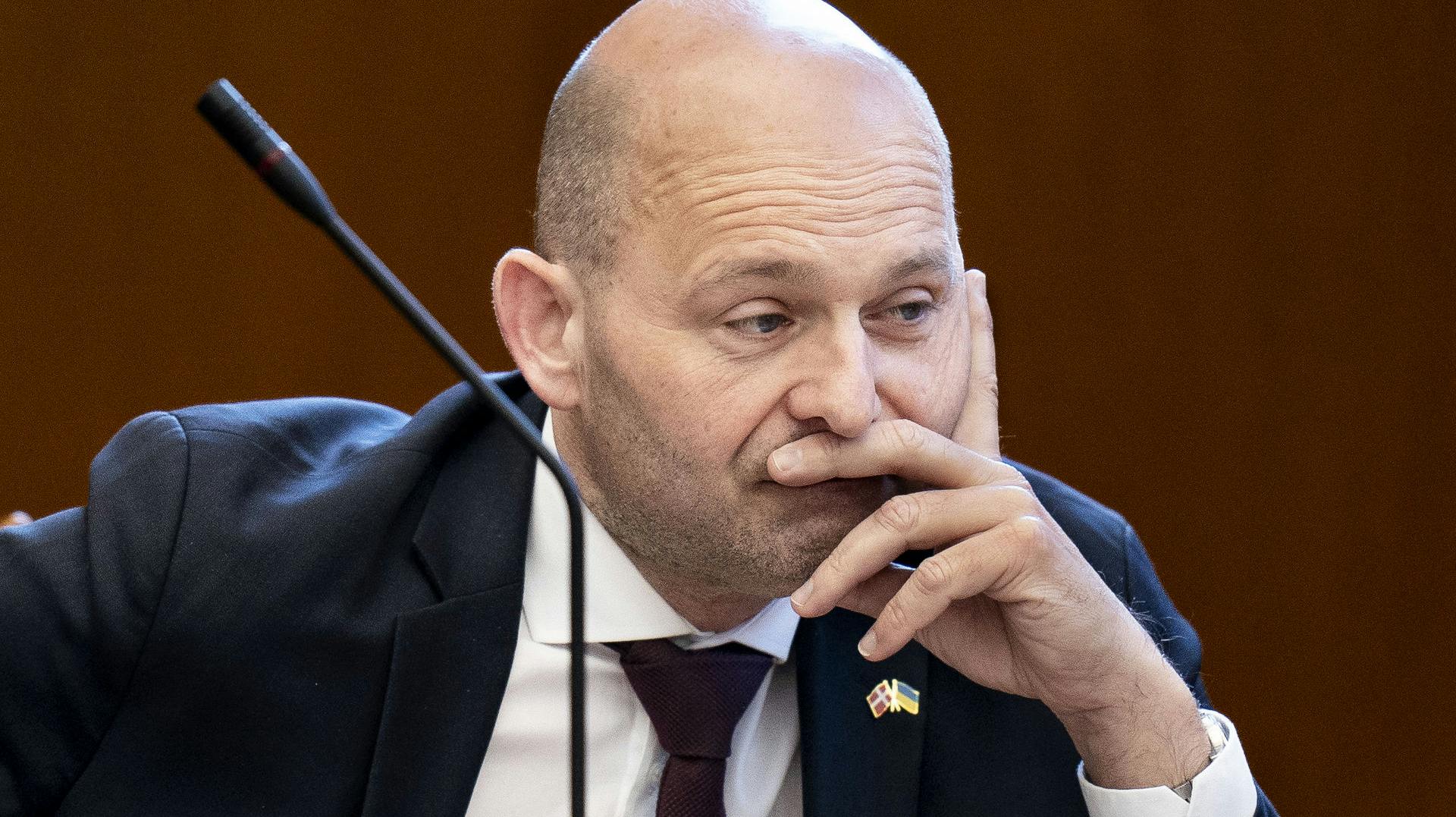 Søren Pape Poulsen (C) er chokeret over snageriet.