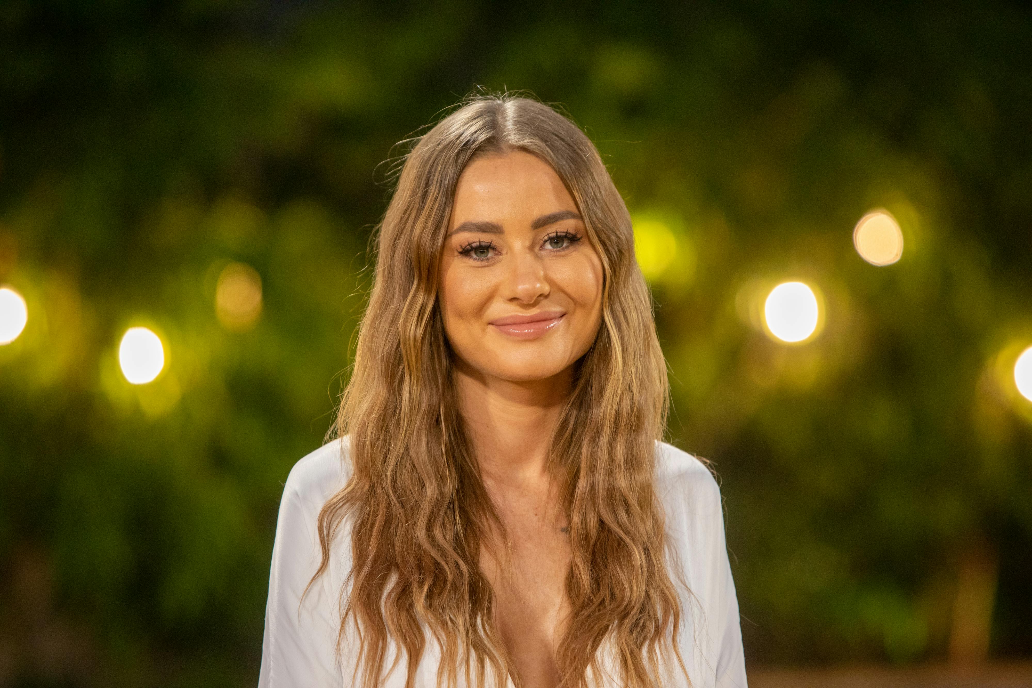 Therese Paxvig overvældes i ugens afsnit af "FBOY Island".