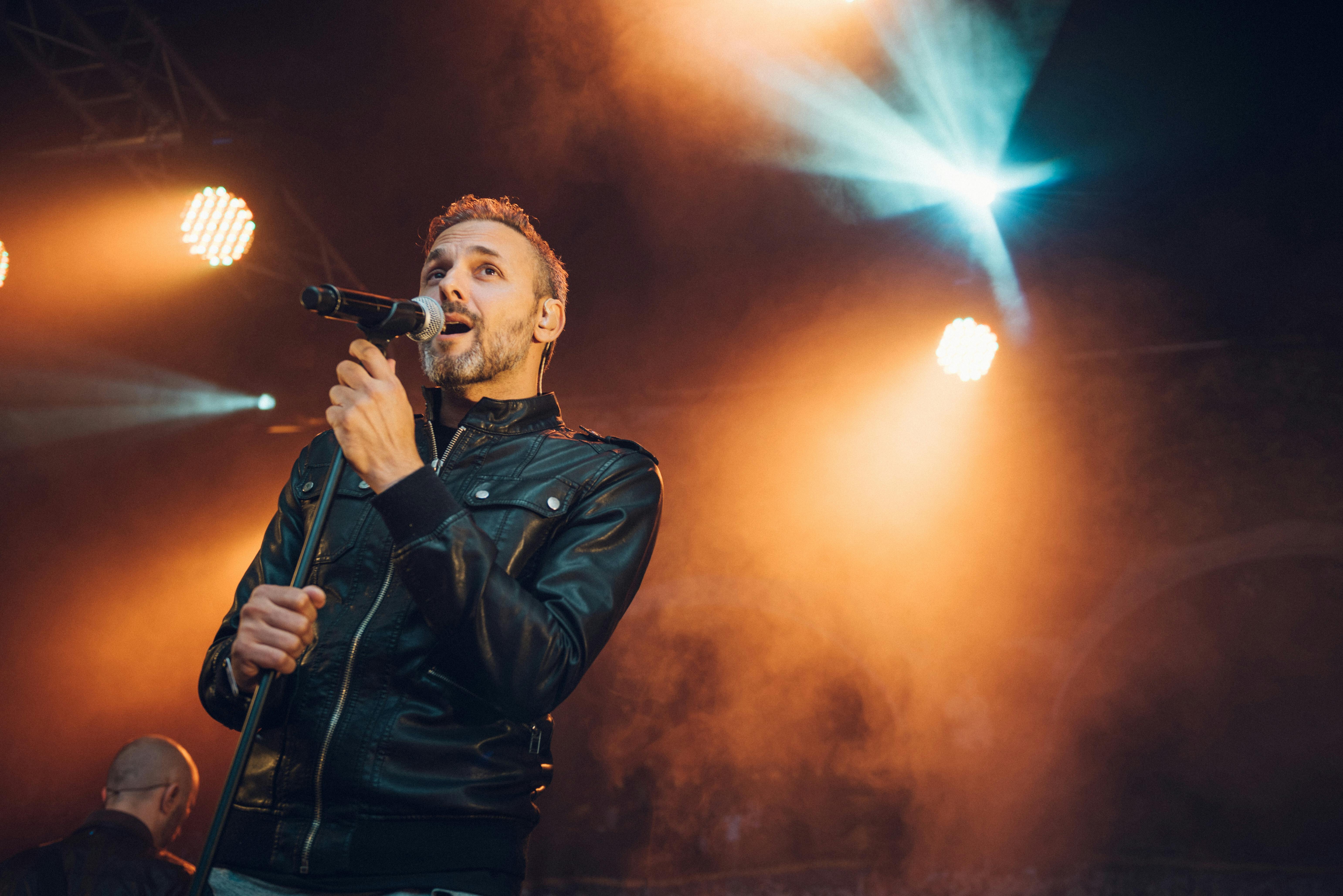 Den danske gruppe Johnny Deluxe skulle have spillet på festivalen, der nu er aflyst. nbsp;
