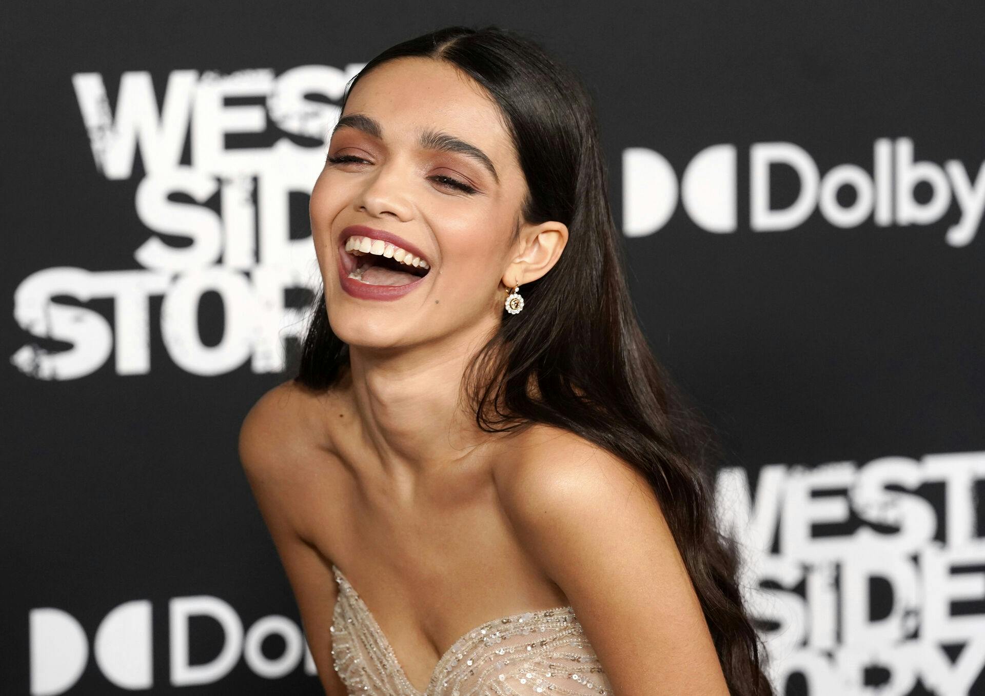 Den 21-årige Rachel Zegler er en af hovedrollerne i den kommende "Hunger Games". Hun har blandt andet vundet en Golden Globe for sin rolle i "West Side Story" fra 2021.