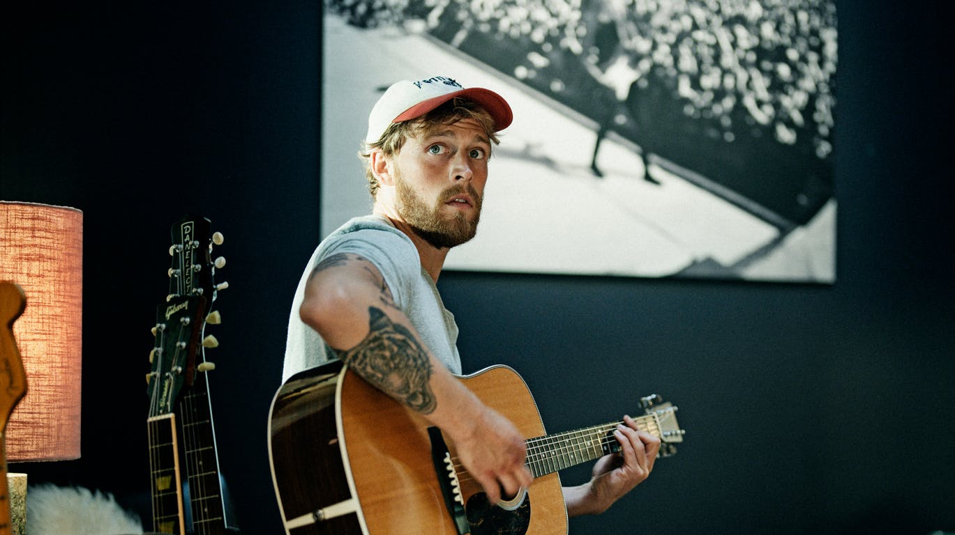 Christopher som Elliott i "A Beautiful Life".