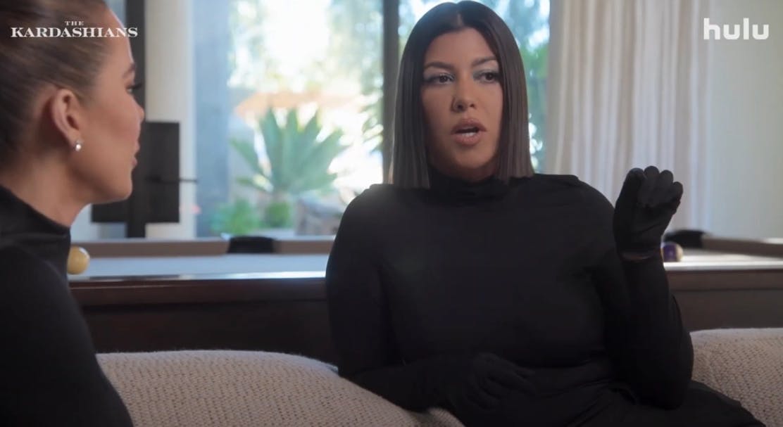 Kourtney Kardashian er rasende på lillesøster Kim i den nye sæson af "The Kardashians".