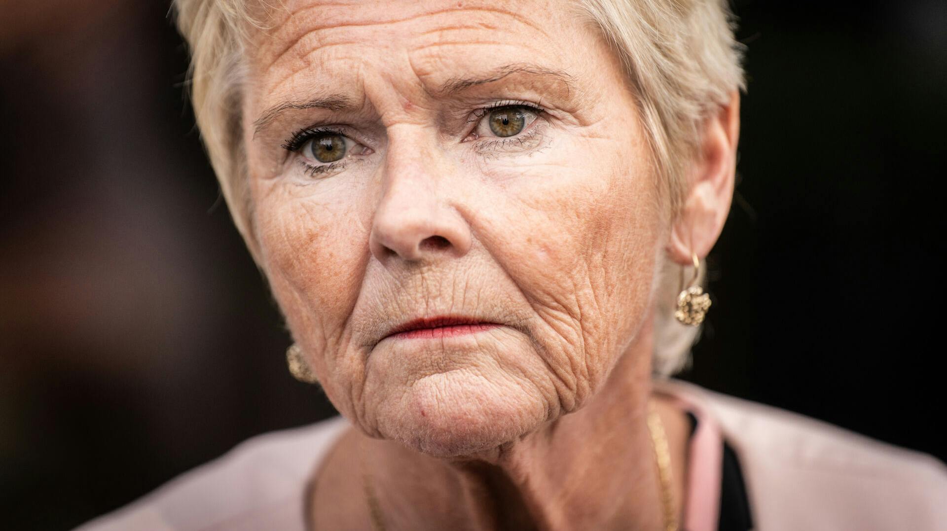 Selvom Lizette Risgaard selv har trukket sig fra sin toppost i fagbevægelsen, forfølges hun fortsat af krænkelsessagen, der på få dage har fældet hende.