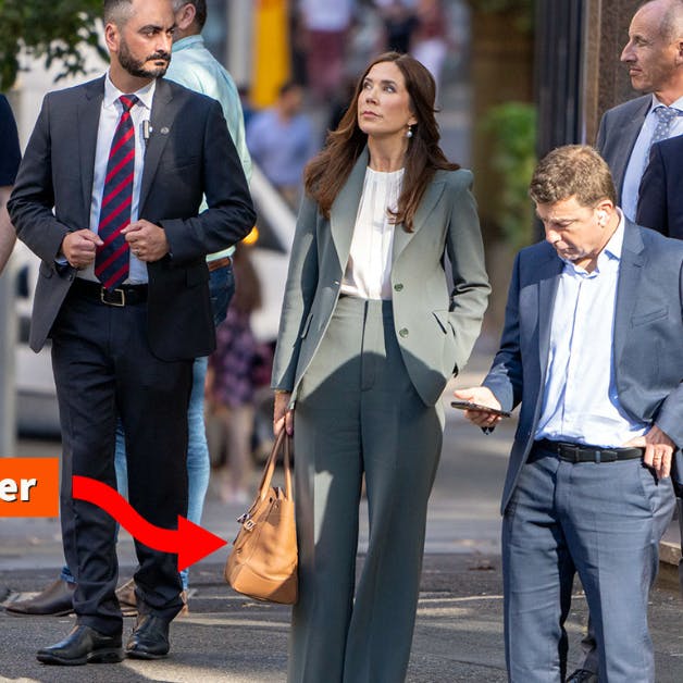 Det er ikke alene smykkerne, der er brugt mange penge på.