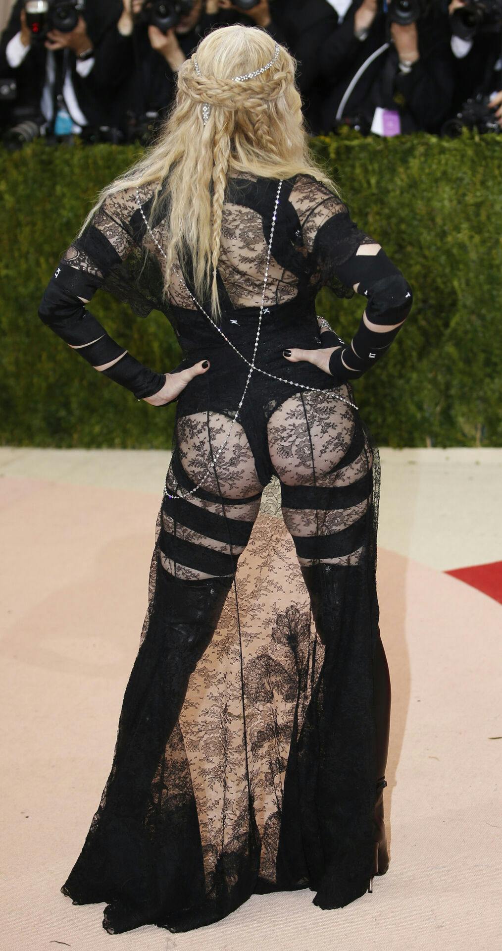 Madonna til Met Gala i 2016.