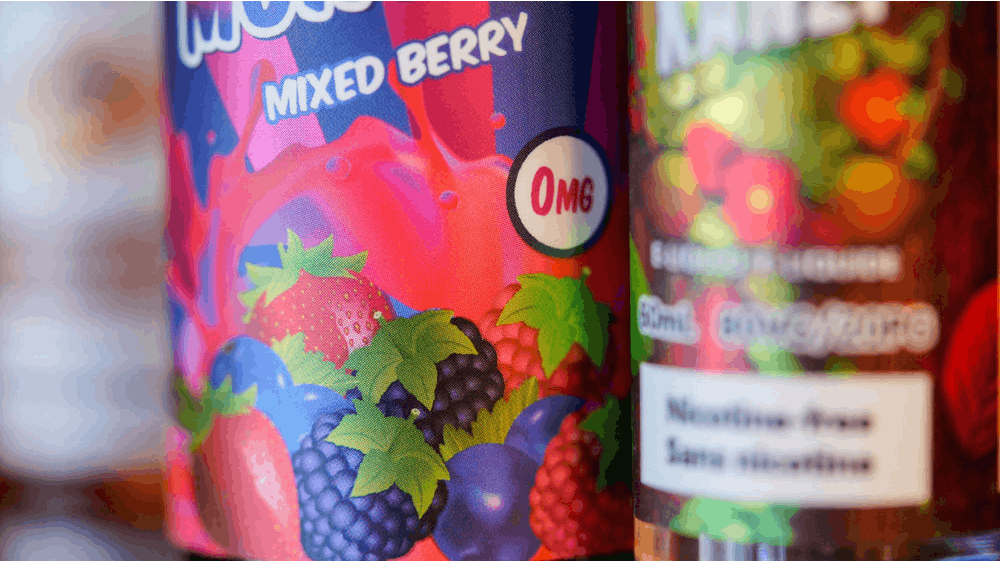 Kun apoteker kan for fremtiden sælge e-cigaretter, og det kræver en recept. 