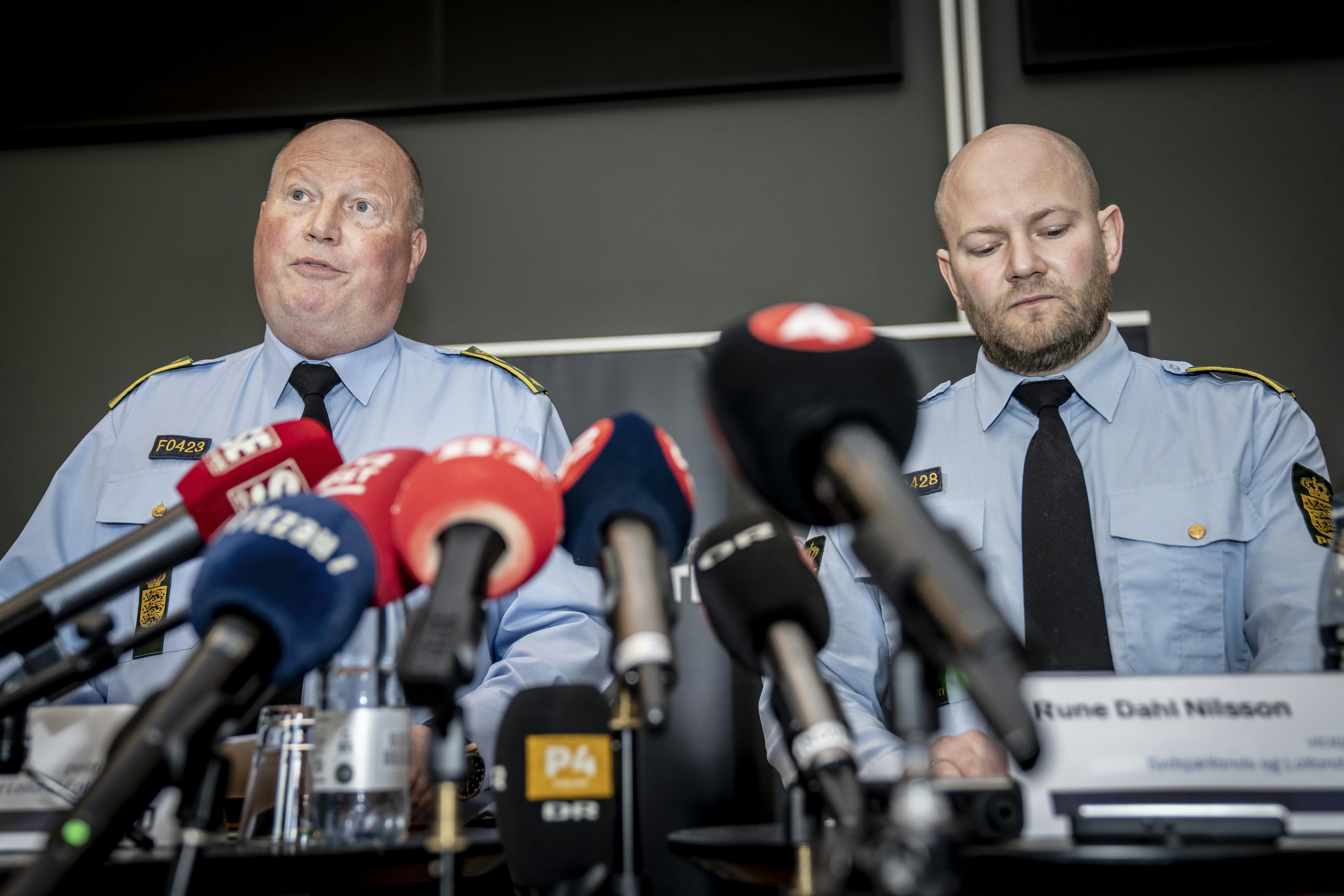 Politiinspektør Kim Kliver og vicepolitiinspektør Rune Nilsson oplyste på et pressemøde forrige onsdag, at Sydsjællands og Lolland-Falsters Politi også havde rejst sigtelse mod samme formodede gerningsmand i den endnu uopklarede sag om drabet på Emil