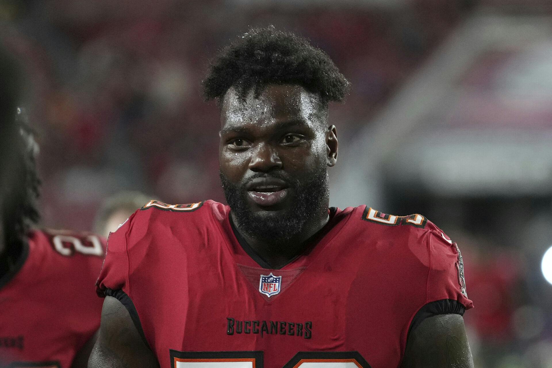 Tidligere på ugen kom det frem, at NFL-stjernen Shaquil Barrett på tragisk vist havde mistet sin 2-årige datter. Nu reagerer hans kone. nbsp;