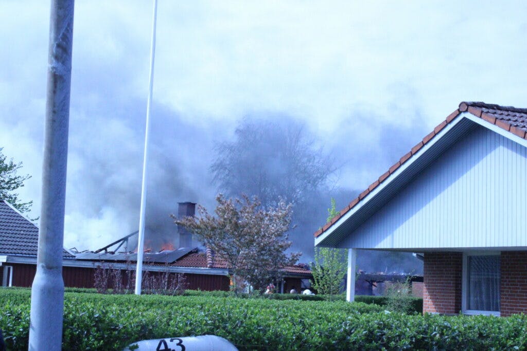 Der er fredag eftermiddag udbrudt brand i en i Vissenbjerg på det centrale Fyn.