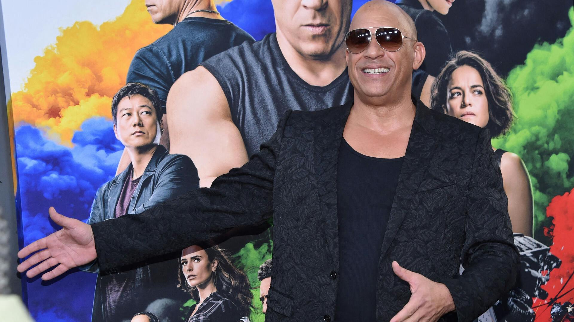 Fed jobmulighed? Se alle "Fast & Furious"-filmene og få penge for det.