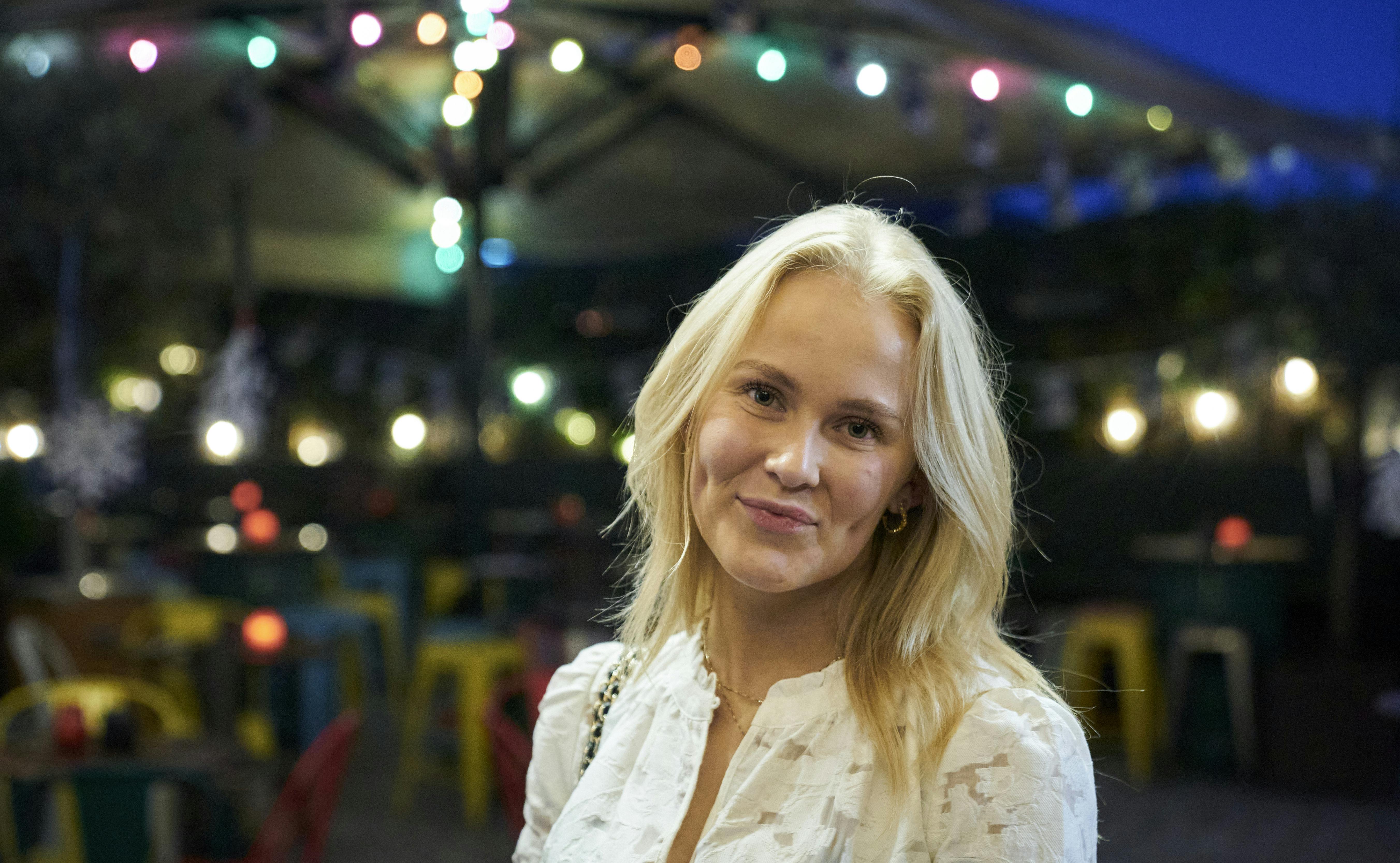 Emma Sofie Sønderby Bloxsome til premieren på "Ex on the beach" sæson 8.