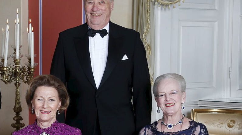 Kong Harald og dronning Sonja gæster efter planen Danmark til juni.