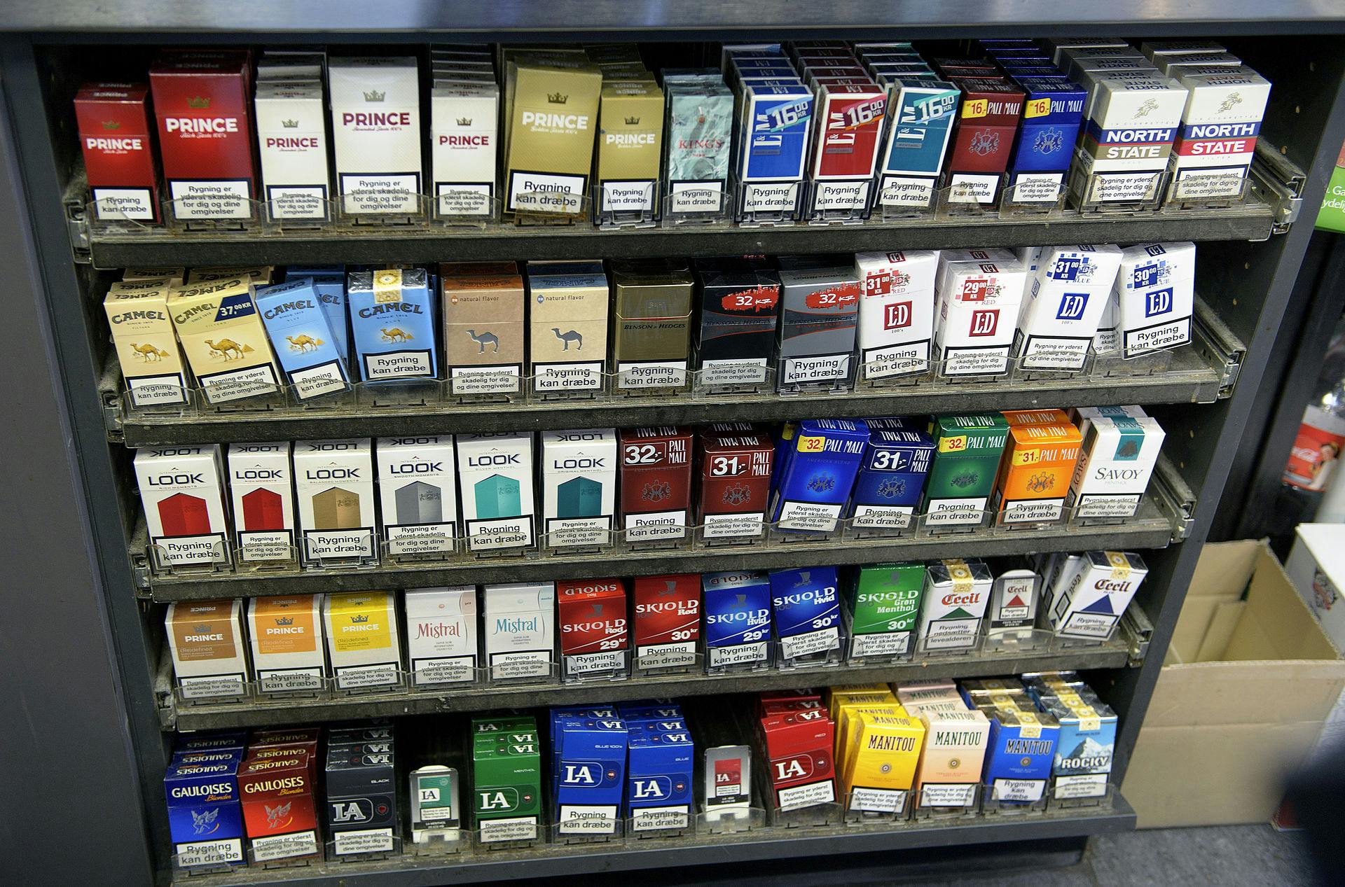 2028 bliver sidste år, hvor det bliver muligt at købe cigaretter i Lidl.
