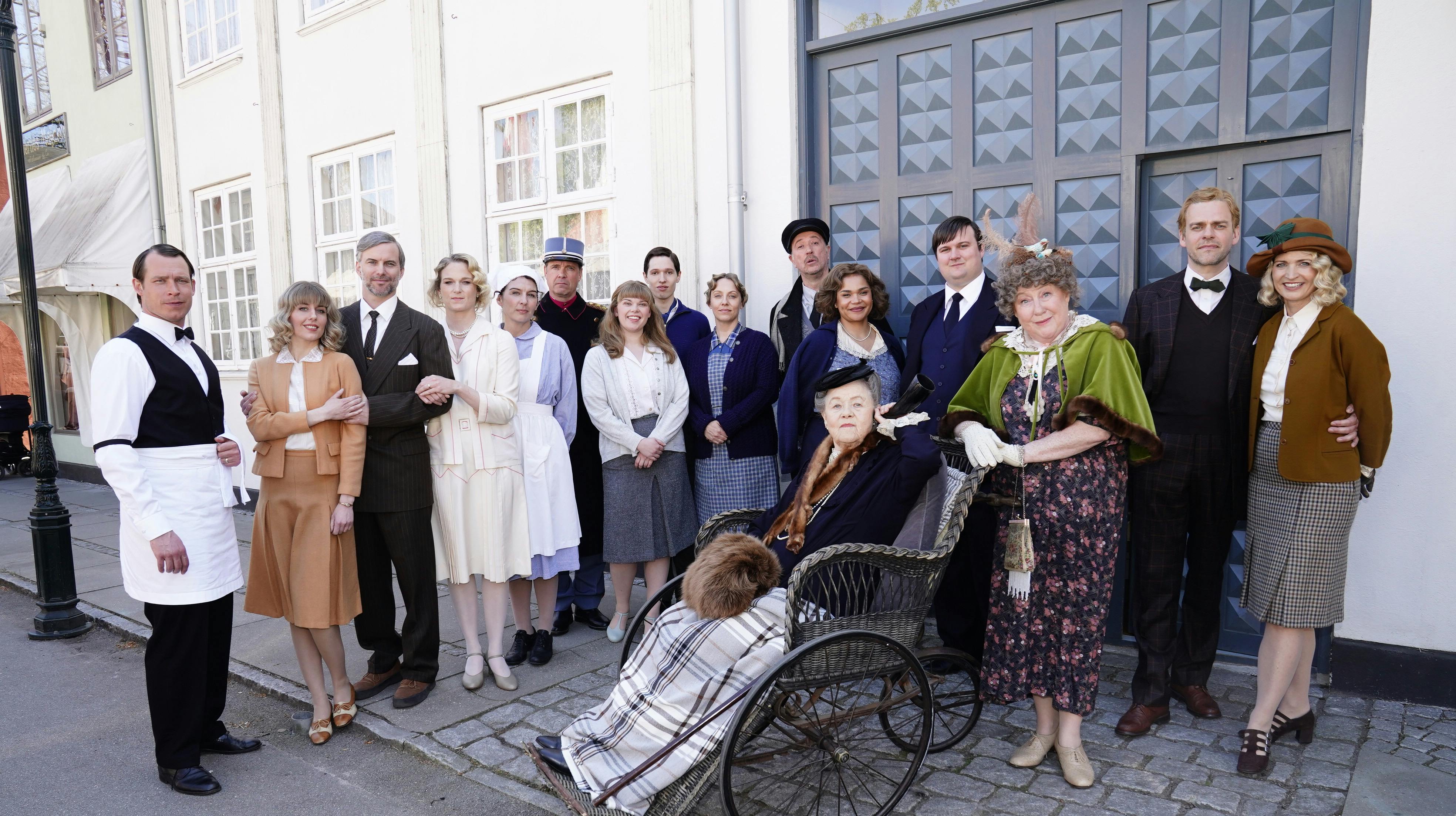 Det er et stjernespækket hold, der skal medvirke i musicalversionen af "Matador". 