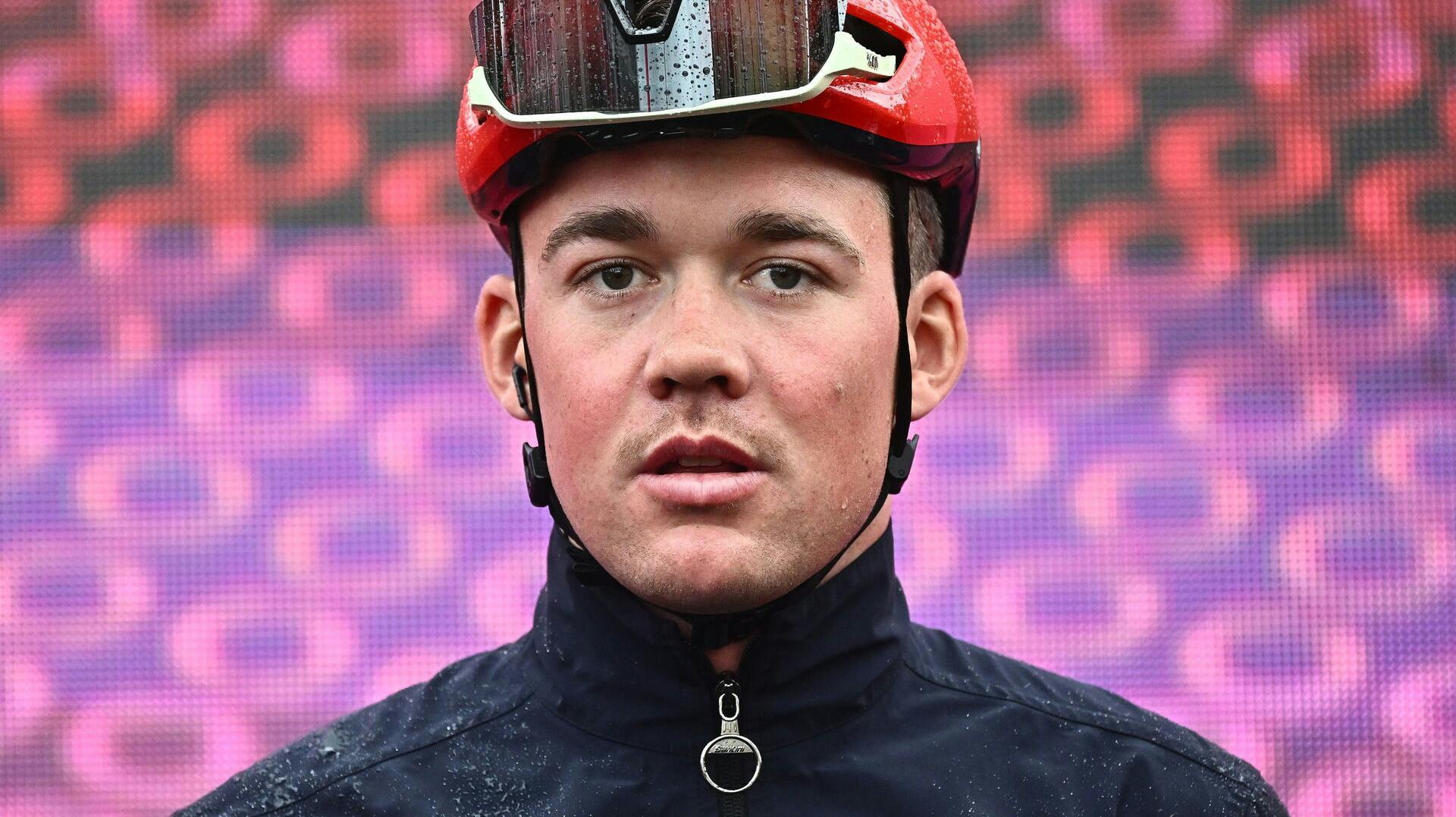 Der kan sidde et overskæg på Mads Pedersens ansigt, hvis ikke han vinder en etape under årets Giro d'Italia, hvor han ellers har gode chancer for netop det.
