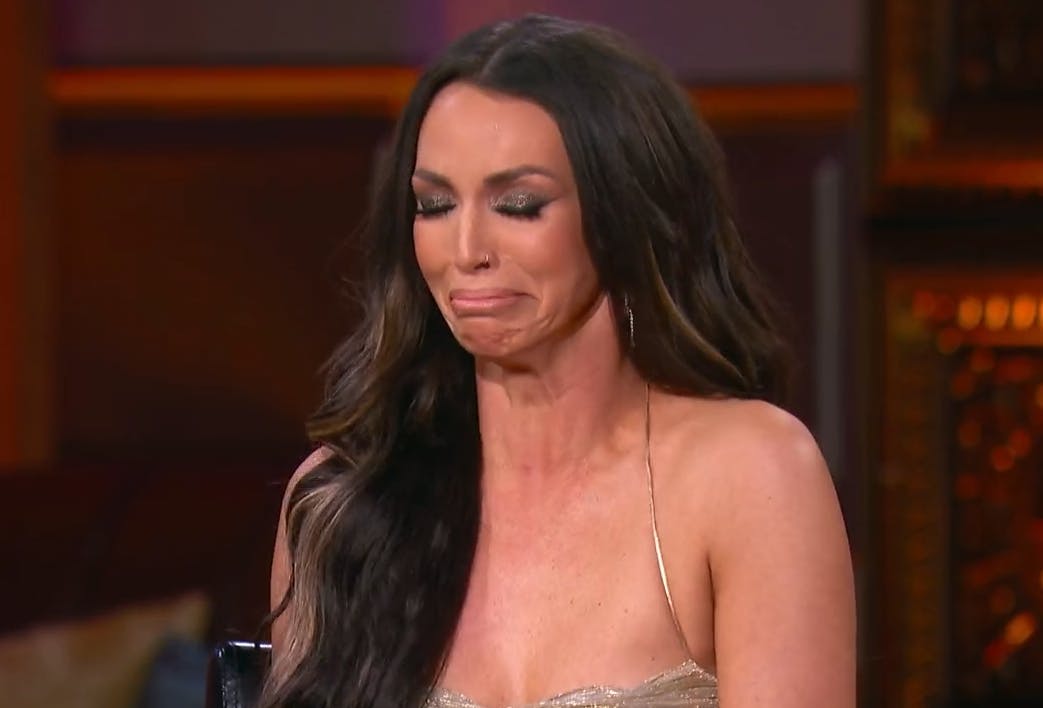 For Scheana Shay bliver det hele også for meget.