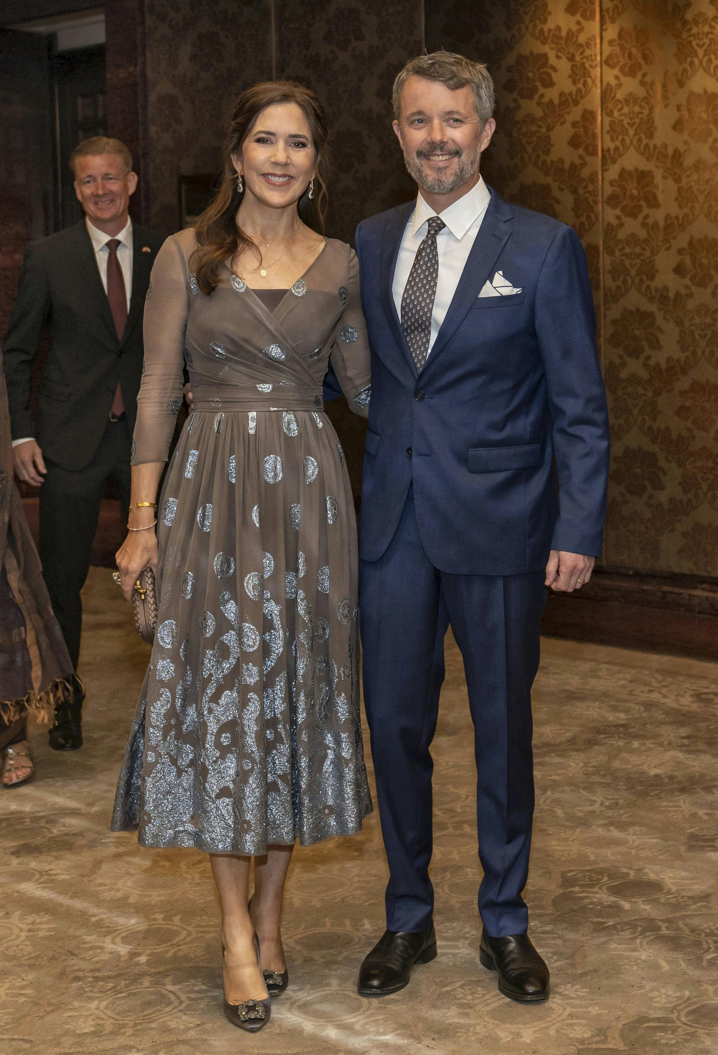 I anledning af deres bryllupsdag har kronprins Frederik netop delt en rørende hilsen til sin hustru Mary.